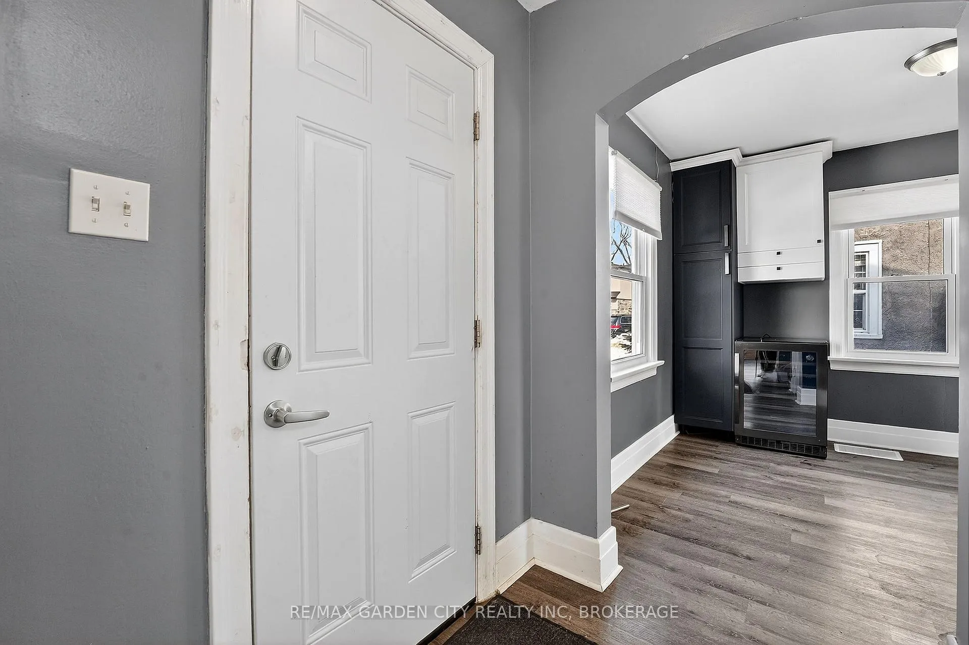 Photo 2 of 16 Walnut Street, Welland, Prince Charles — HOMEH