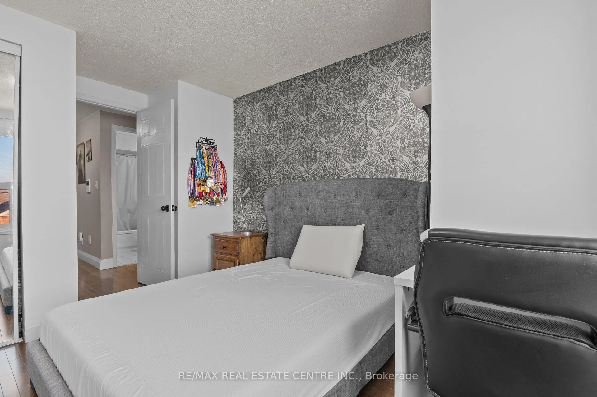 Photo 32 of Unit 10, 1570 Reeves Gate, Oakville, Glen Abbey — HOMEH