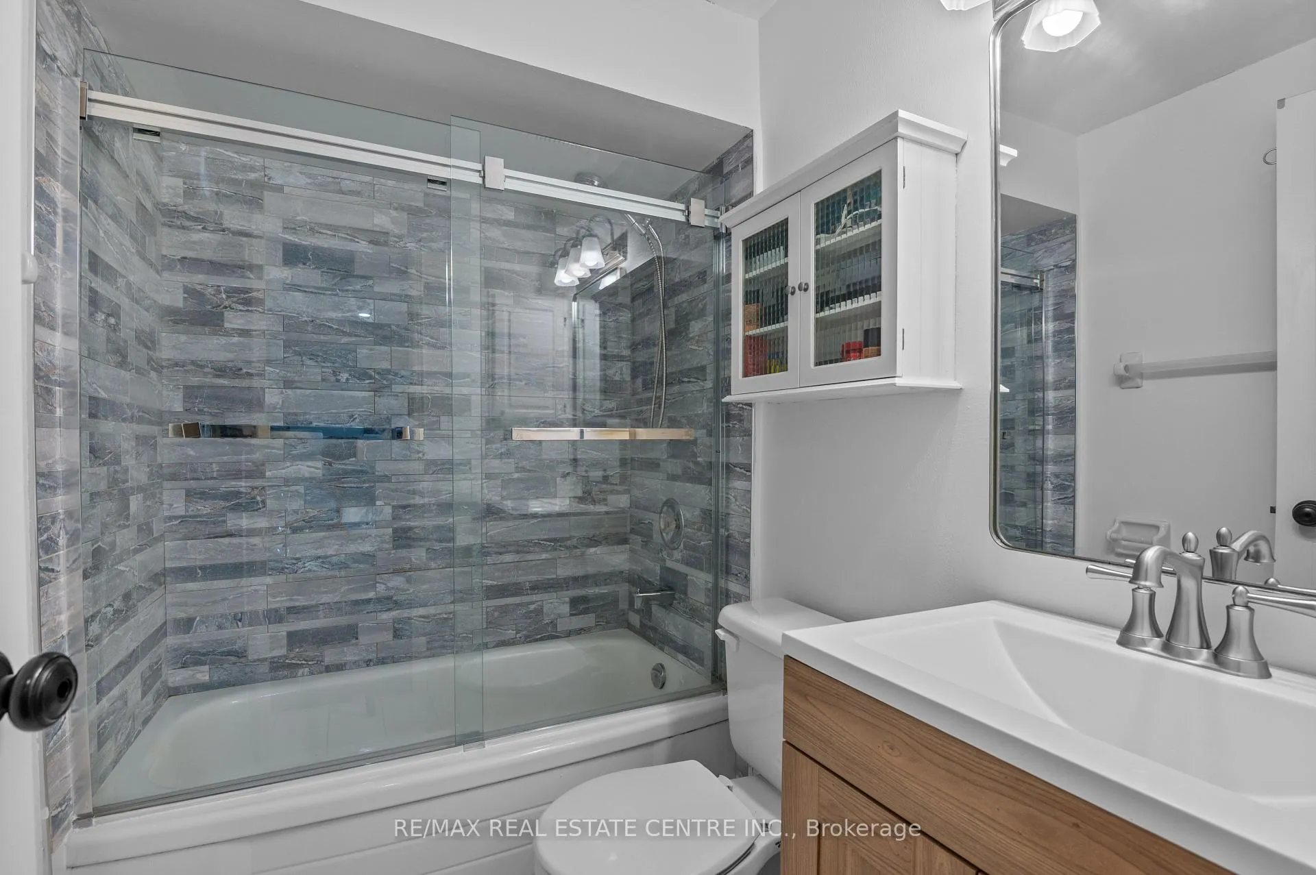 Photo 39 of Unit 10, 1570 Reeves Gate, Oakville, Glen Abbey — HOMEH