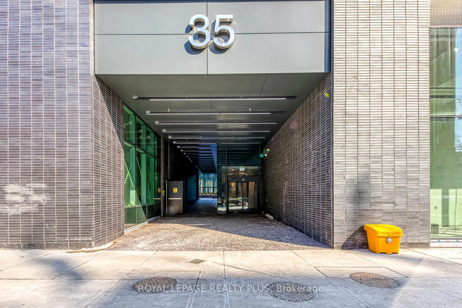 Photo 3 of Unit 2008, 35 Parliament Street, Toronto, Waterfront Communities — HOMEH