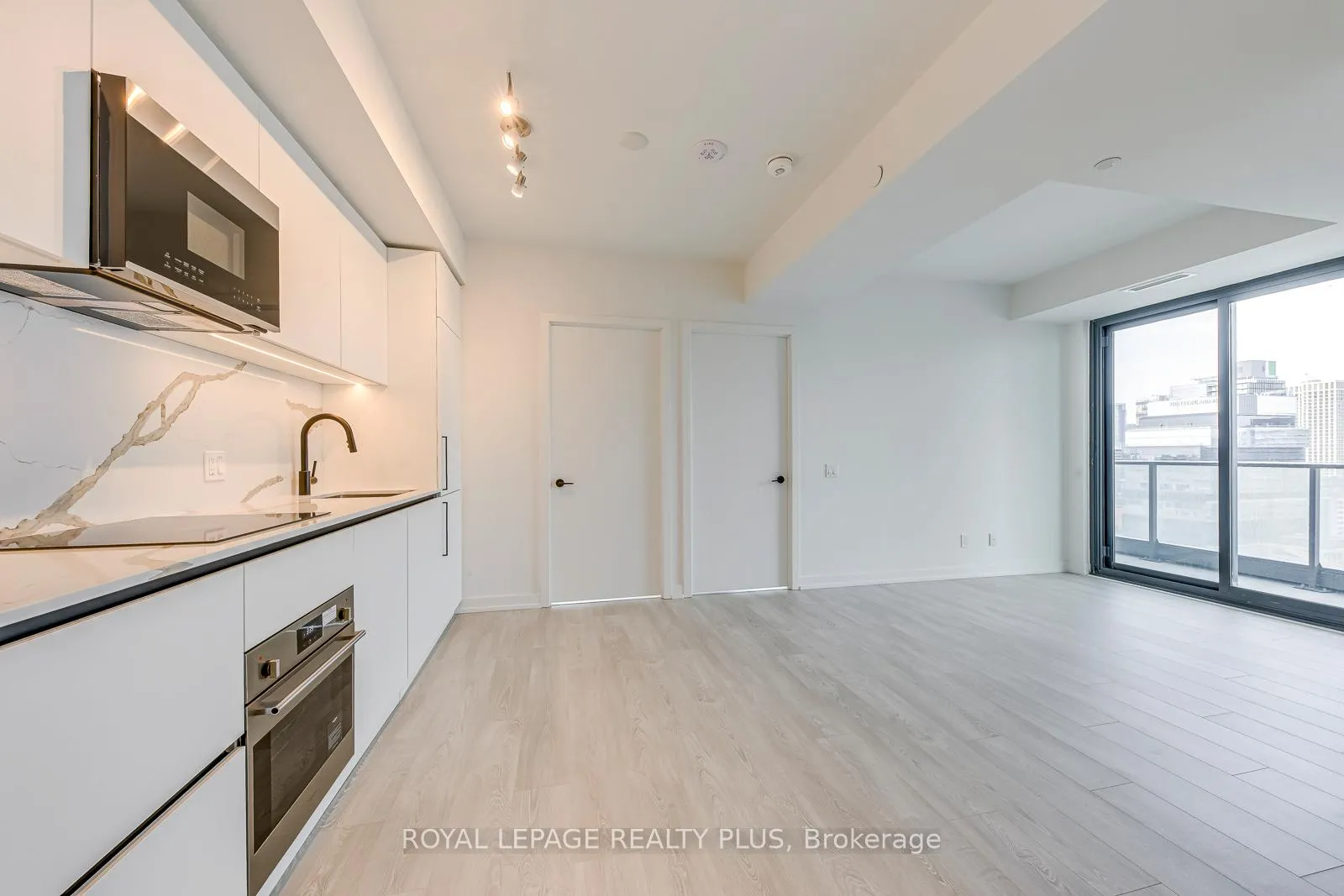 Photo 11 of Unit 2008, 35 Parliament Street, Toronto, Waterfront Communities — HOMEH