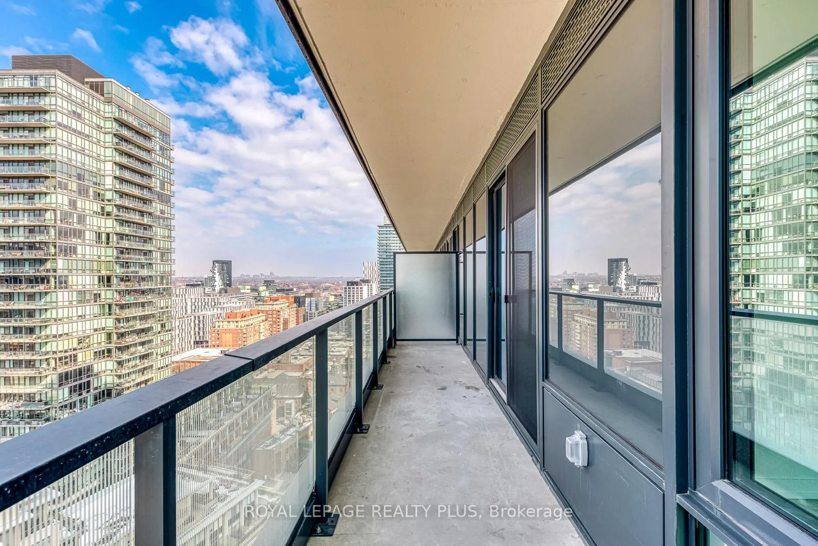 Photo 17 of Unit 2008, 35 Parliament Street, Toronto, Waterfront Communities — HOMEH