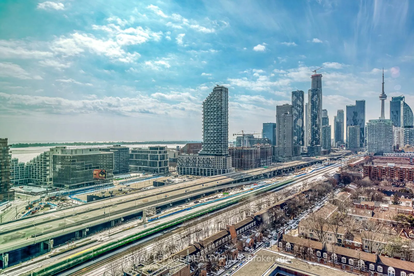 Photo 20 of Unit 2008, 35 Parliament Street, Toronto, Waterfront Communities — HOMEH