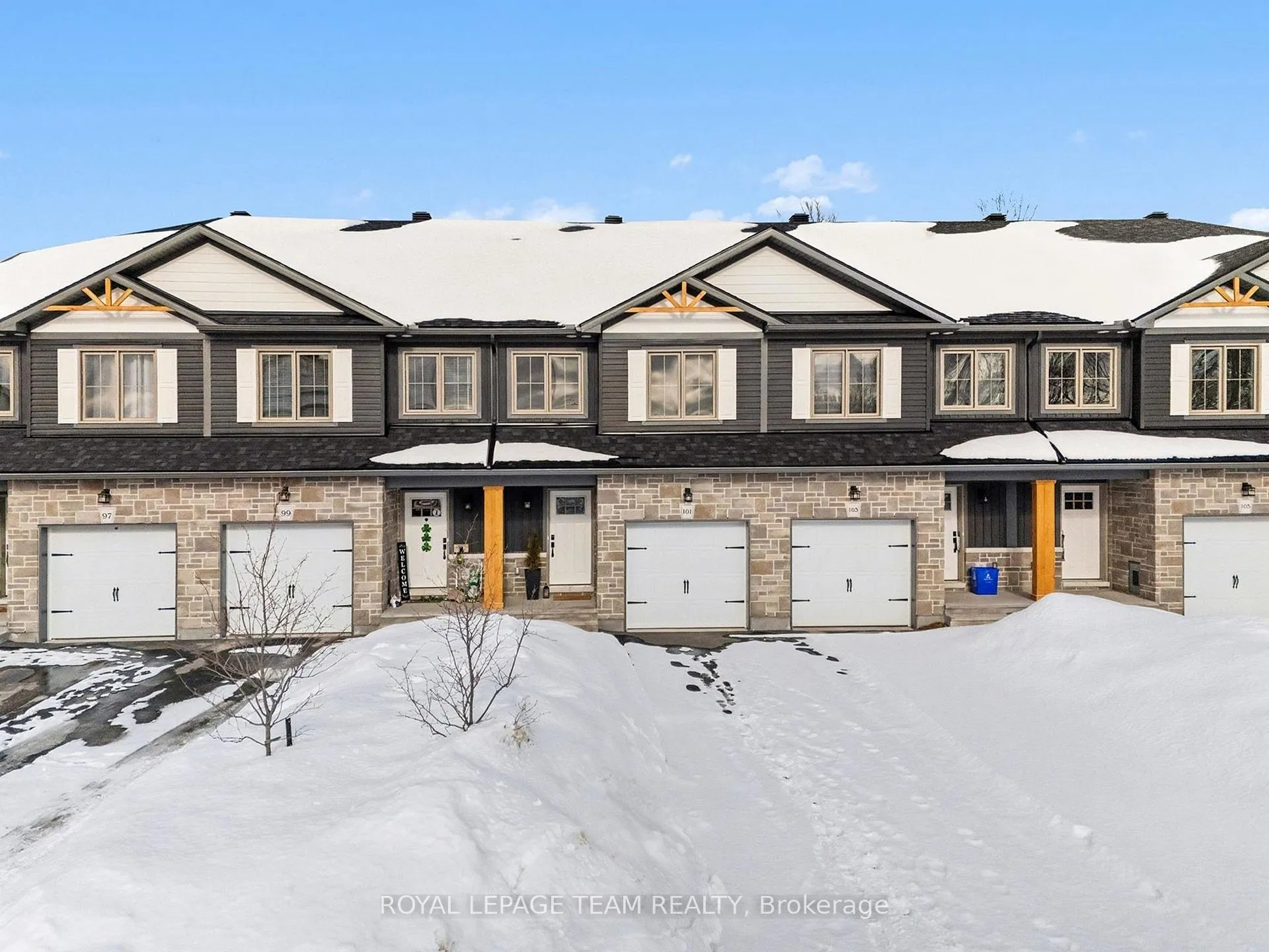 Photo 1 of 101 Staples Boulevard, Smiths Falls — HOMEH