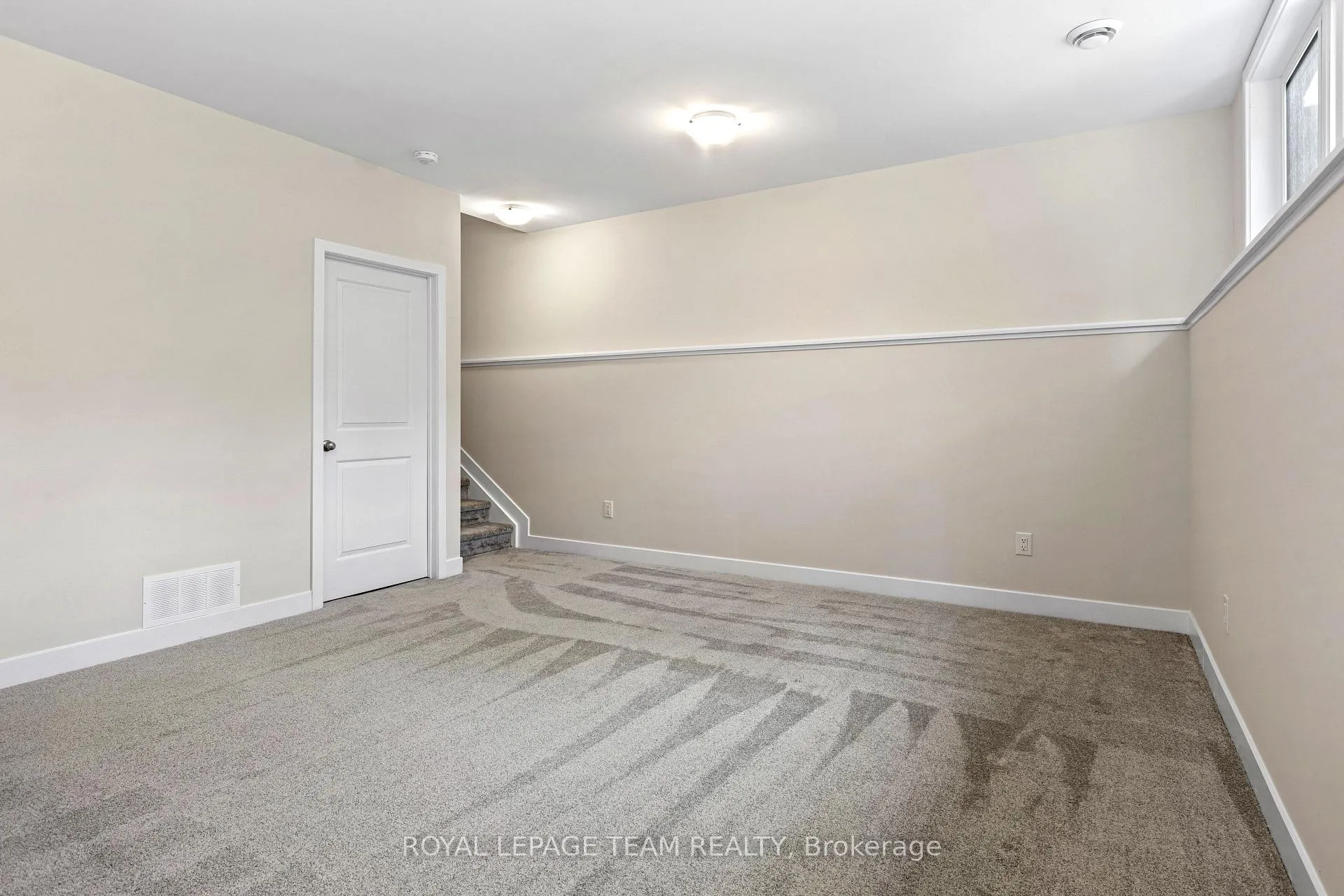 Photo 31 of 101 Staples Boulevard, Smiths Falls — HOMEH