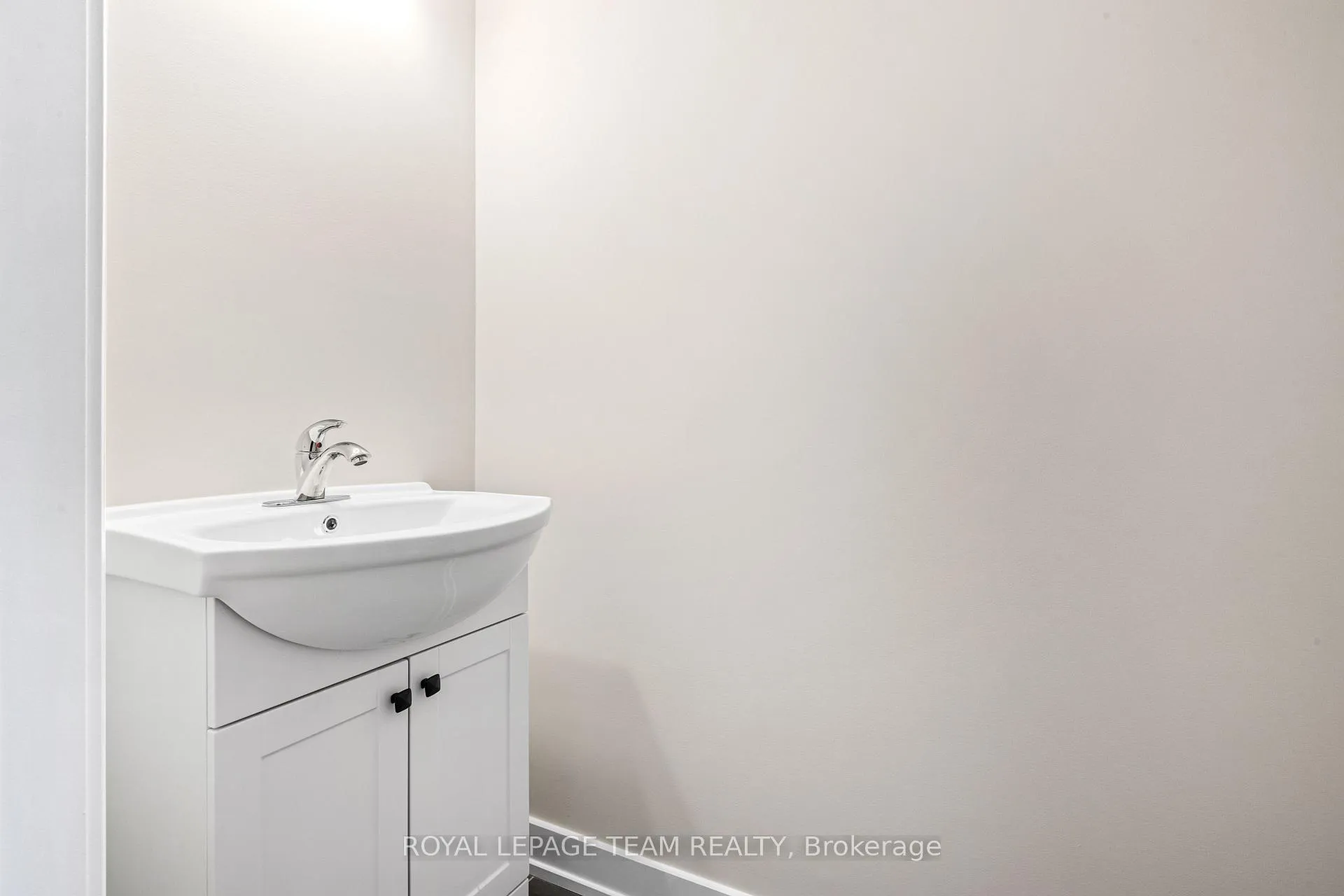 Photo 35 of 101 Staples Boulevard, Smiths Falls — HOMEH