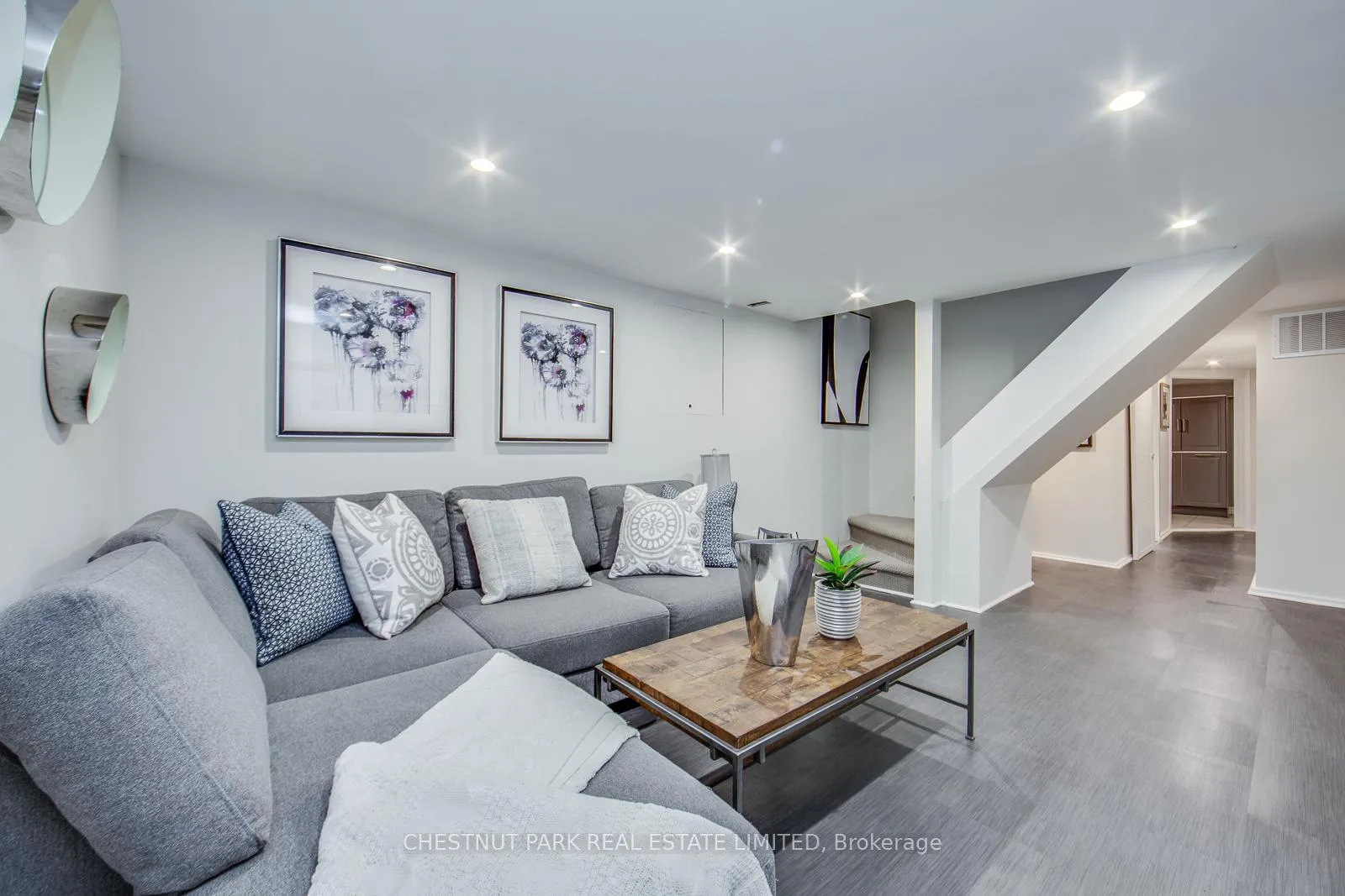 Photo 11 of 148 Sherwood Avenue, Toronto, Mount Pleasant East — HOMEH