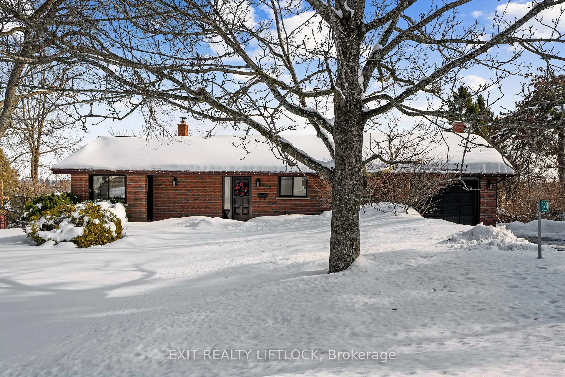 Photo 1 of 529 McCrea Drive, Peterborough, Northcrest Ward 5 — HOMEH