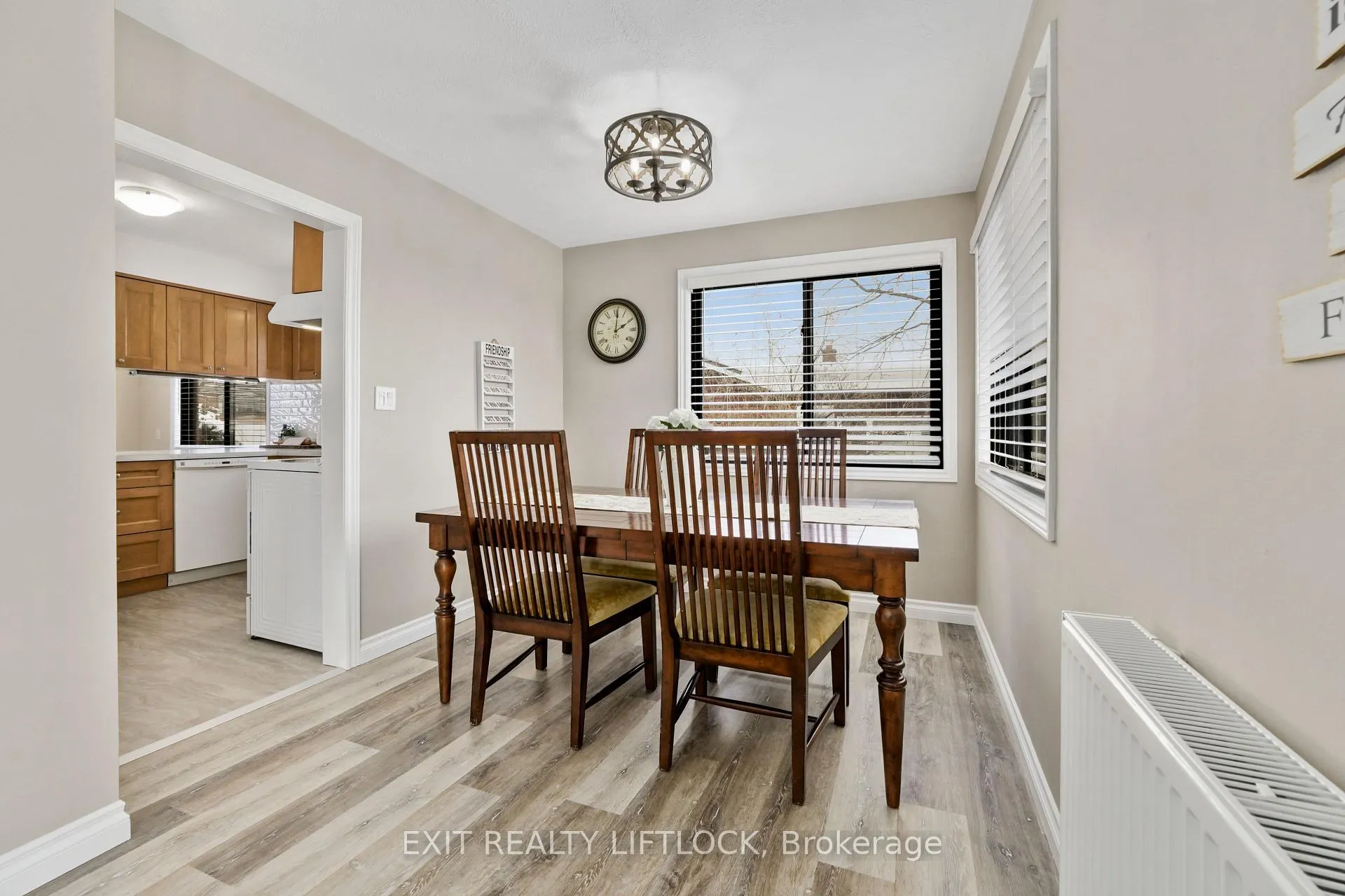 Photo 11 of 529 McCrea Drive, Peterborough, Northcrest Ward 5 — HOMEH