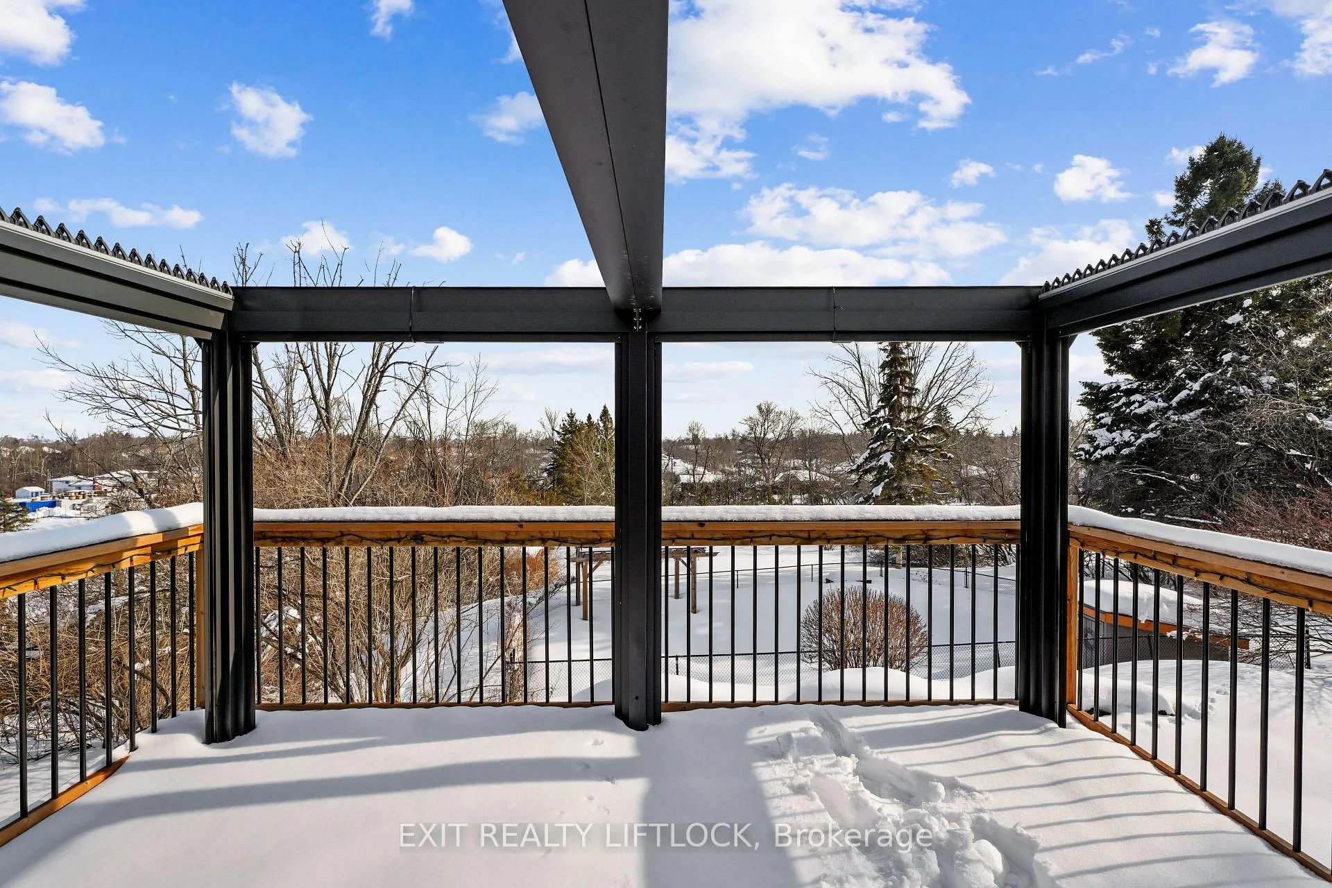 Photo 41 of 529 McCrea Drive, Peterborough, Northcrest Ward 5 — HOMEH
