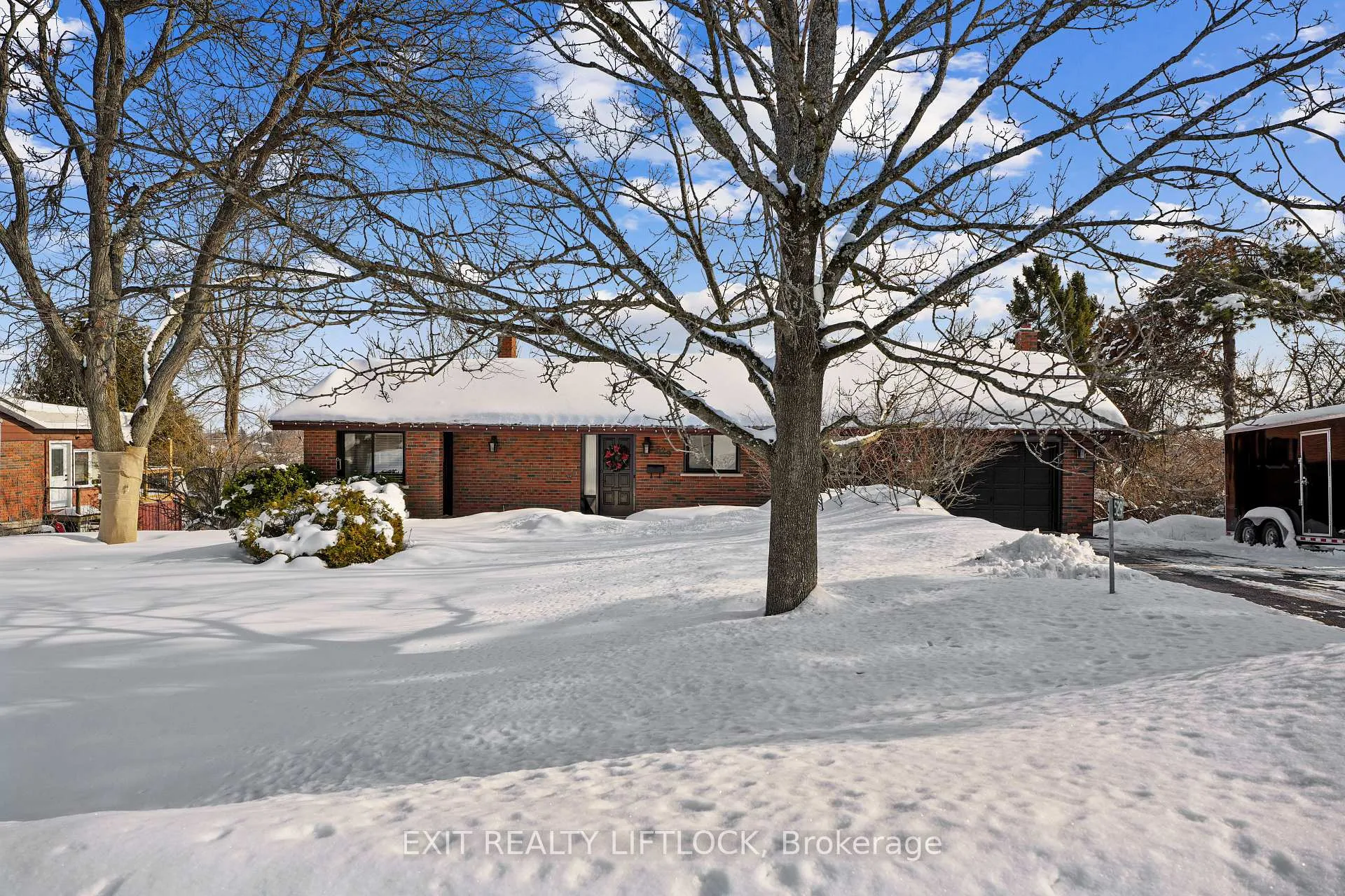 Photo 47 of 529 McCrea Drive, Peterborough, Northcrest Ward 5 — HOMEH