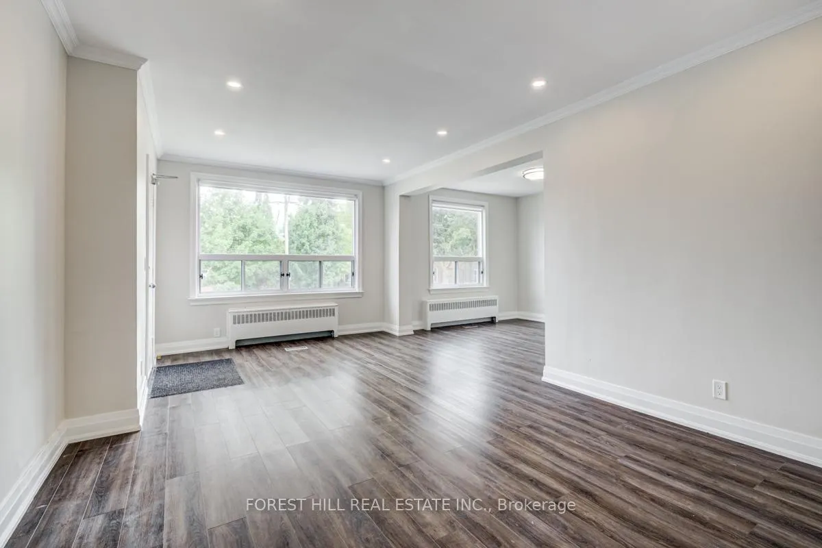Photo 5 of Unit 1, 11 Markdale Avenue, Toronto, Humewood-Cedarvale — HOMEH