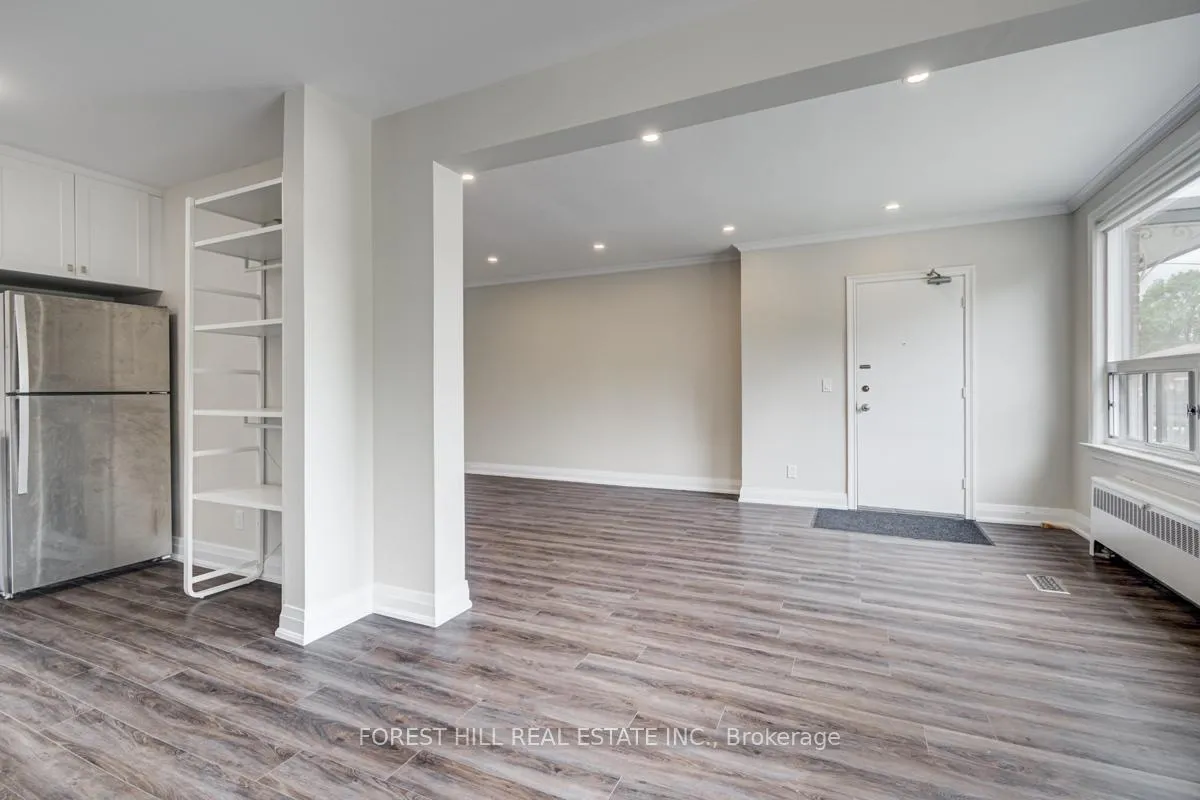 Photo 8 of Unit 1, 11 Markdale Avenue, Toronto, Humewood-Cedarvale — HOMEH