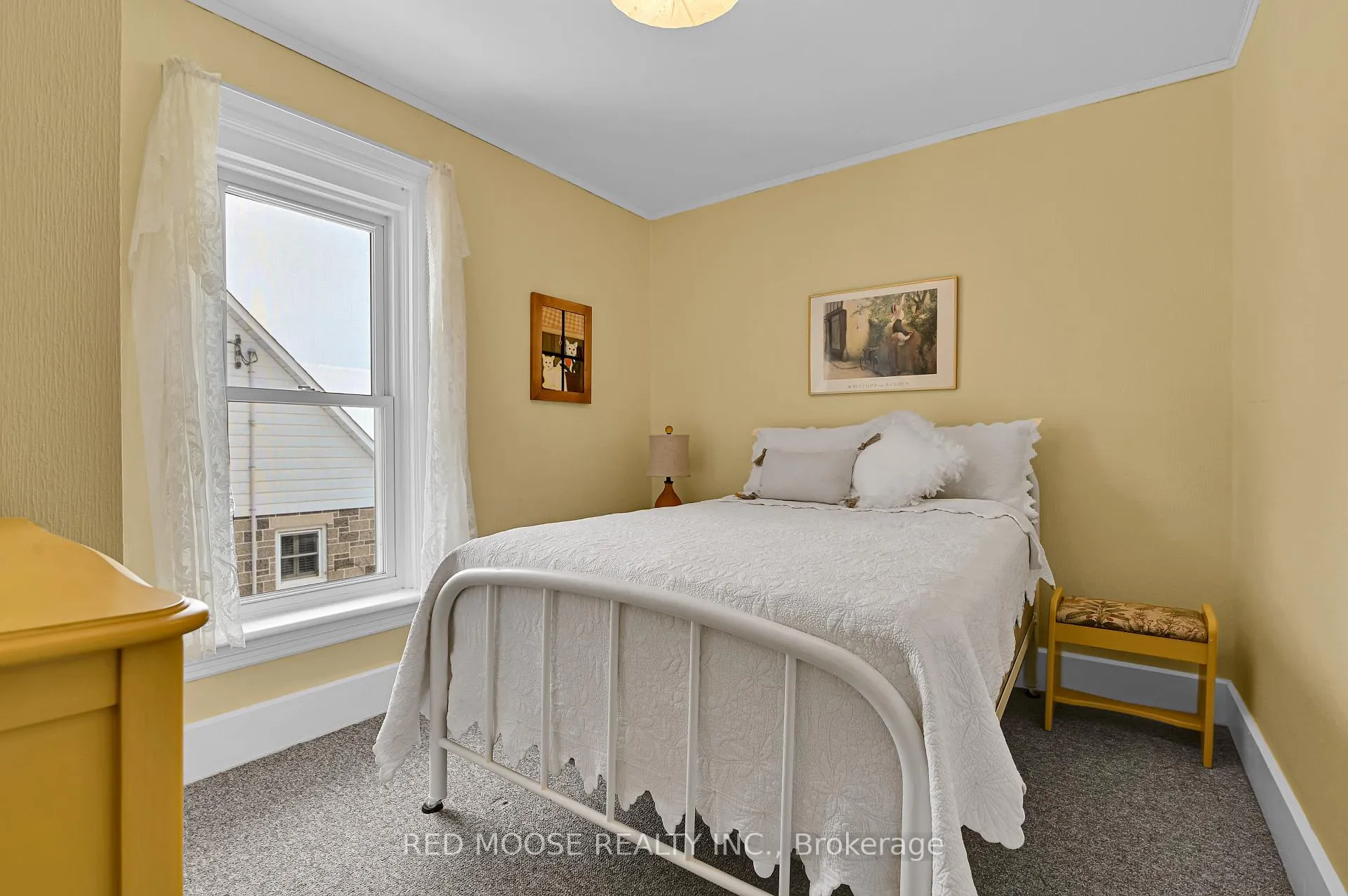 Photo 33 of 489 Fred Street, North Dundas, Winchester — HOMEH