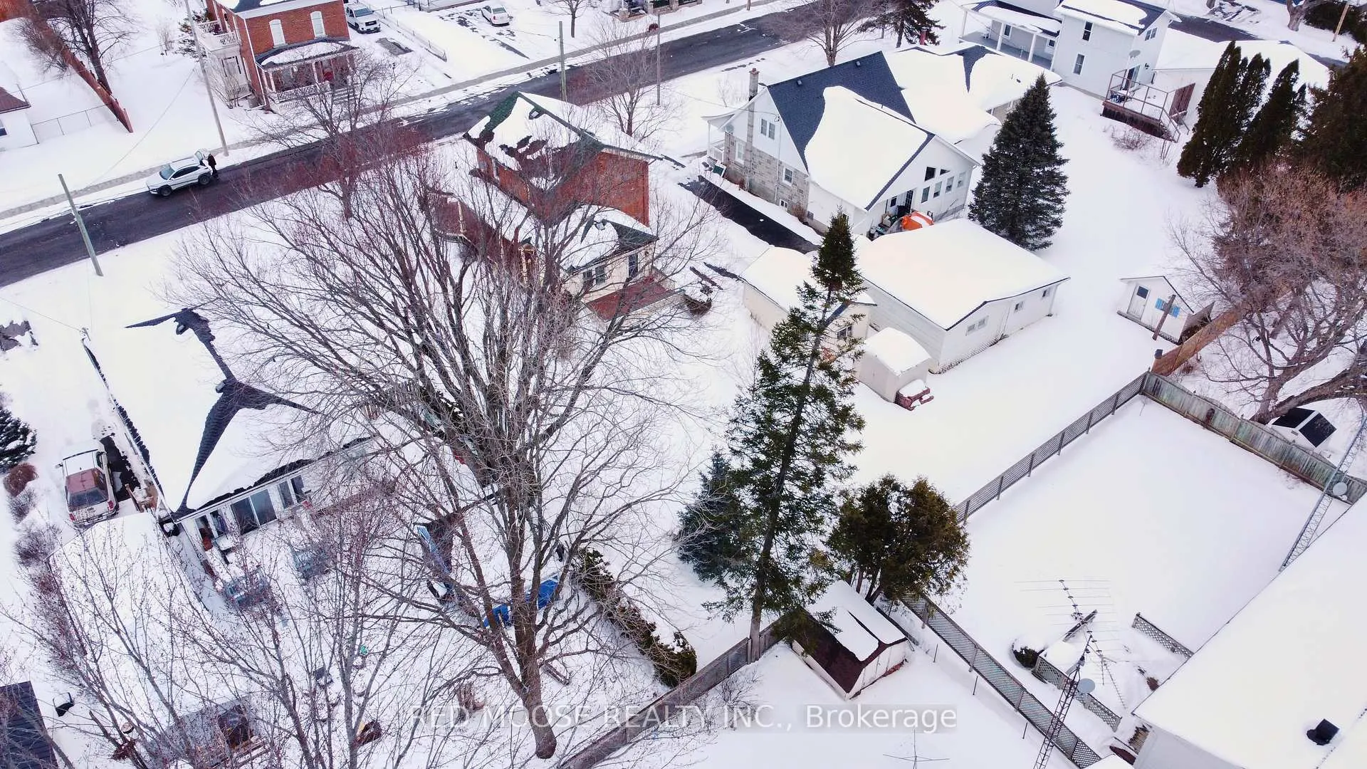 Photo 41 of 489 Fred Street, North Dundas, Winchester — HOMEH