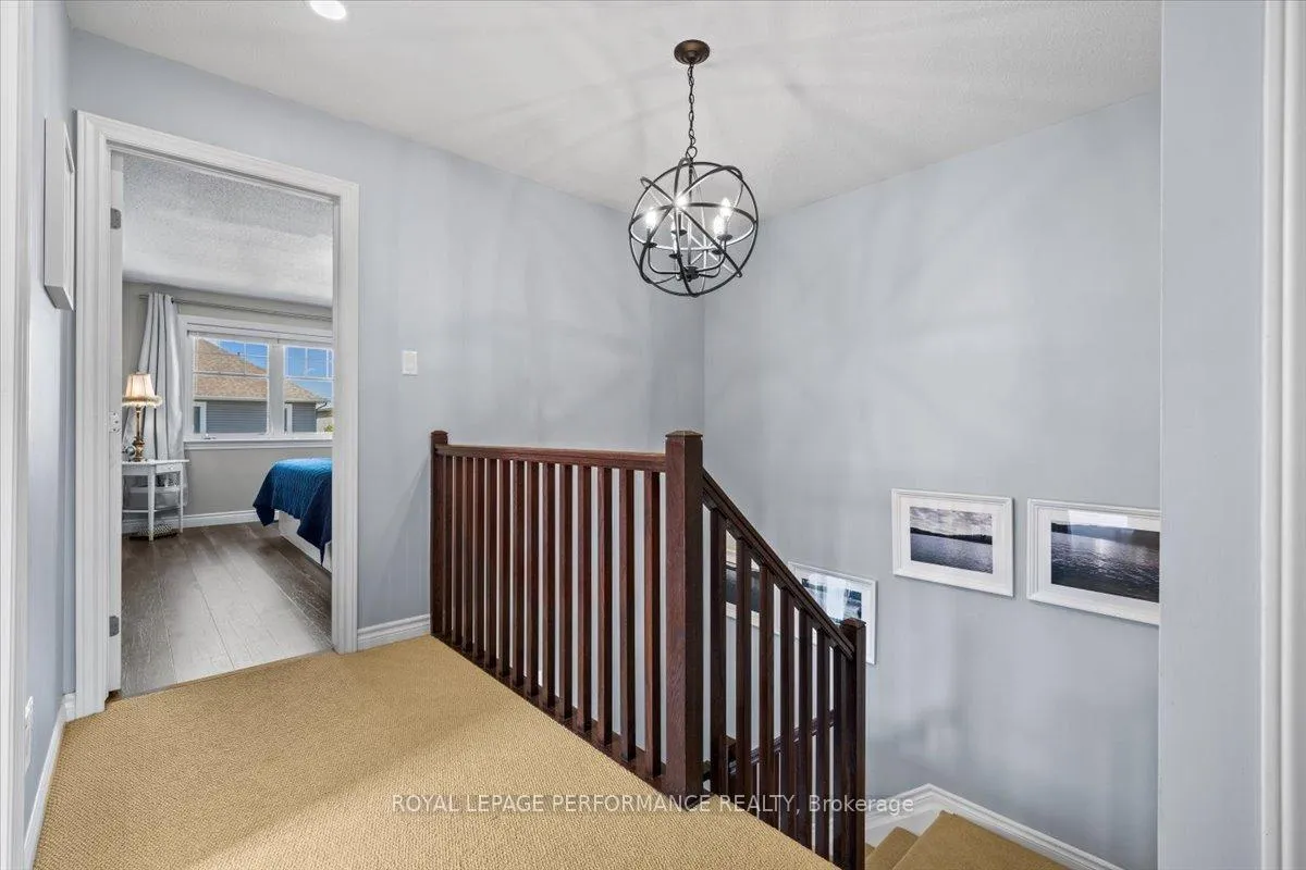 Photo 17 of 416 Rochefort Circle, Ottawa, Avalon West — HOMEH