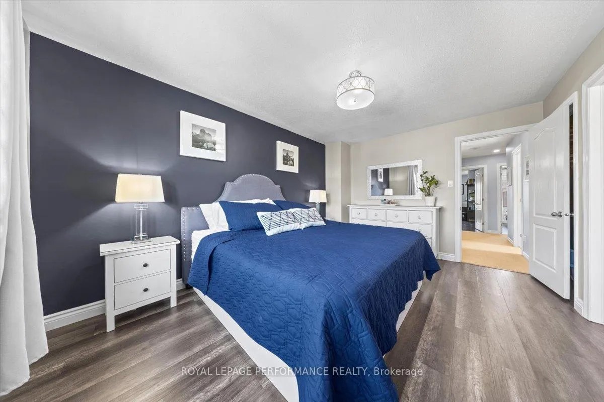 Photo 19 of 416 Rochefort Circle, Ottawa, Avalon West — HOMEH