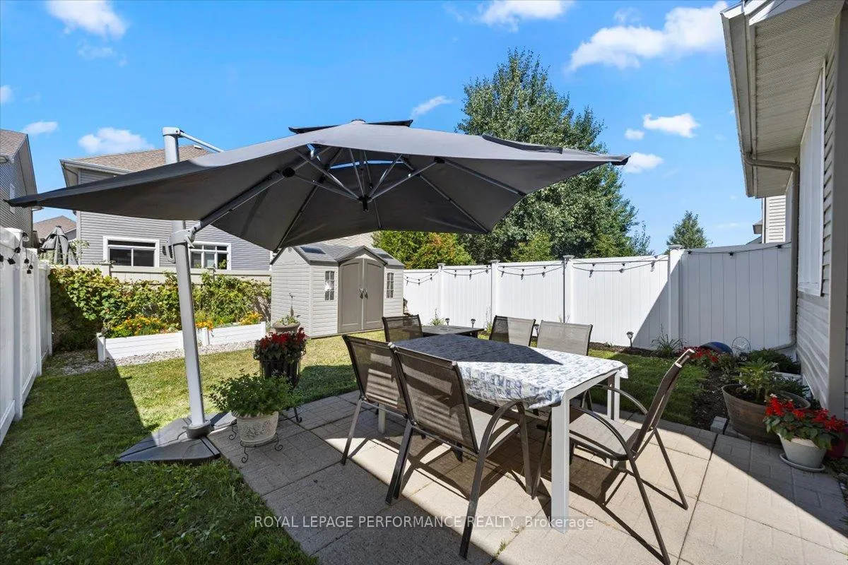 Photo 35 of 416 Rochefort Circle, Ottawa, Avalon West — HOMEH