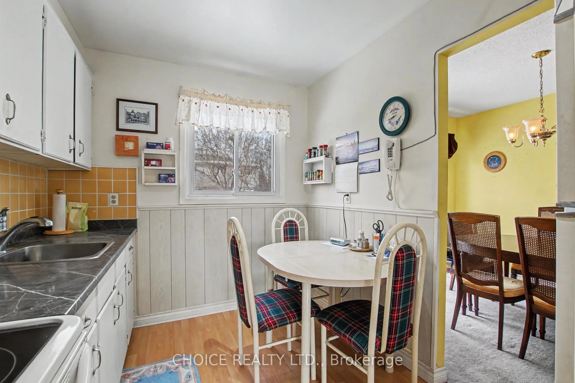 Photo 10 of 38 Herkley Drive, Brampton, Madoc — HOMEH