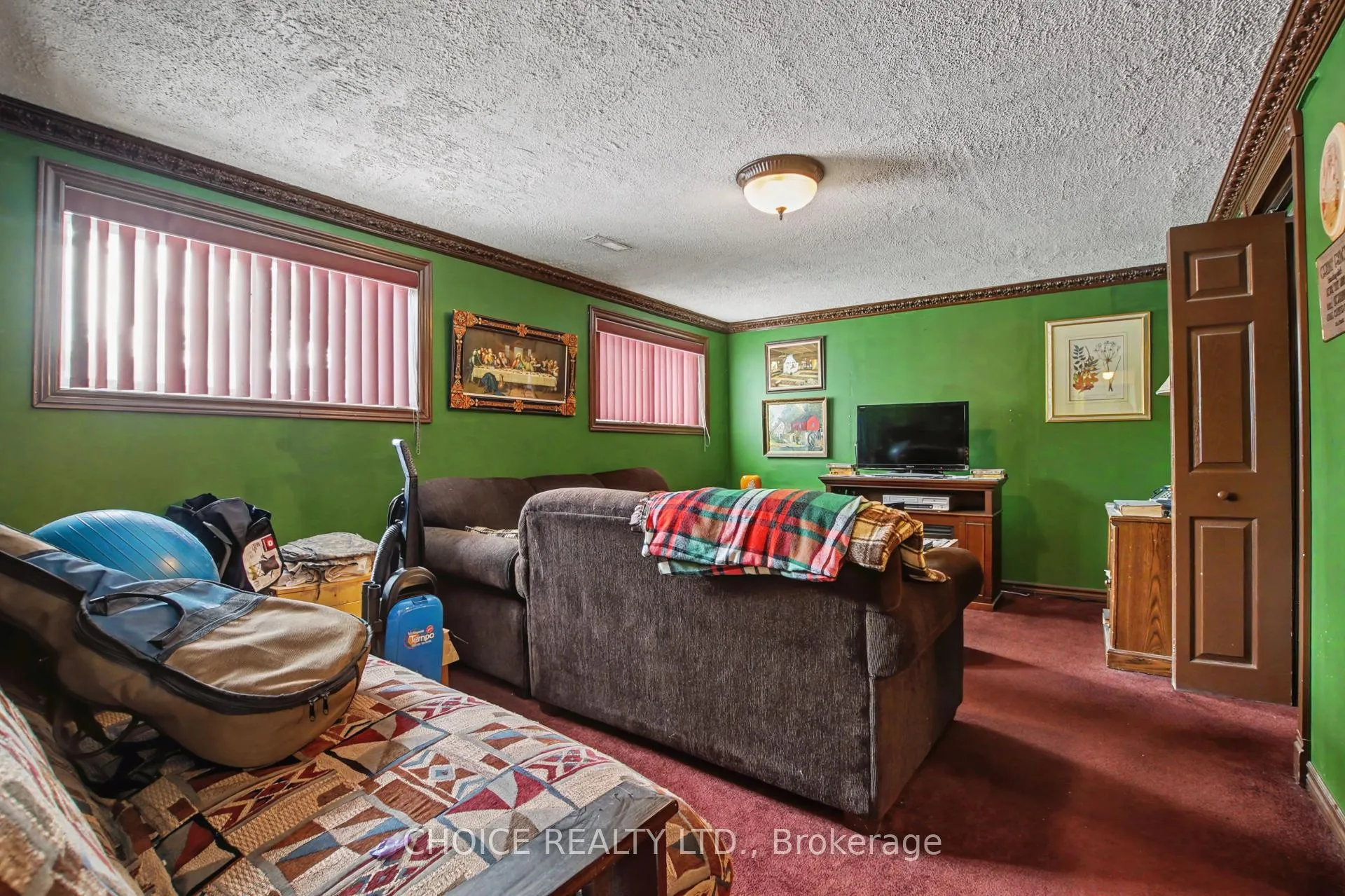 Photo 20 of 38 Herkley Drive, Brampton, Madoc — HOMEH