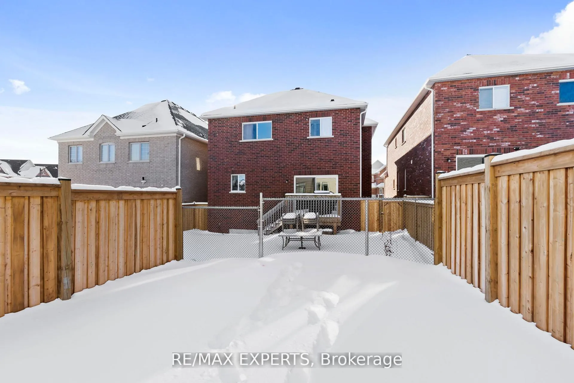 Photo 46 of 2538 Winter Words Drive, Oshawa, Windfields — HOMEH