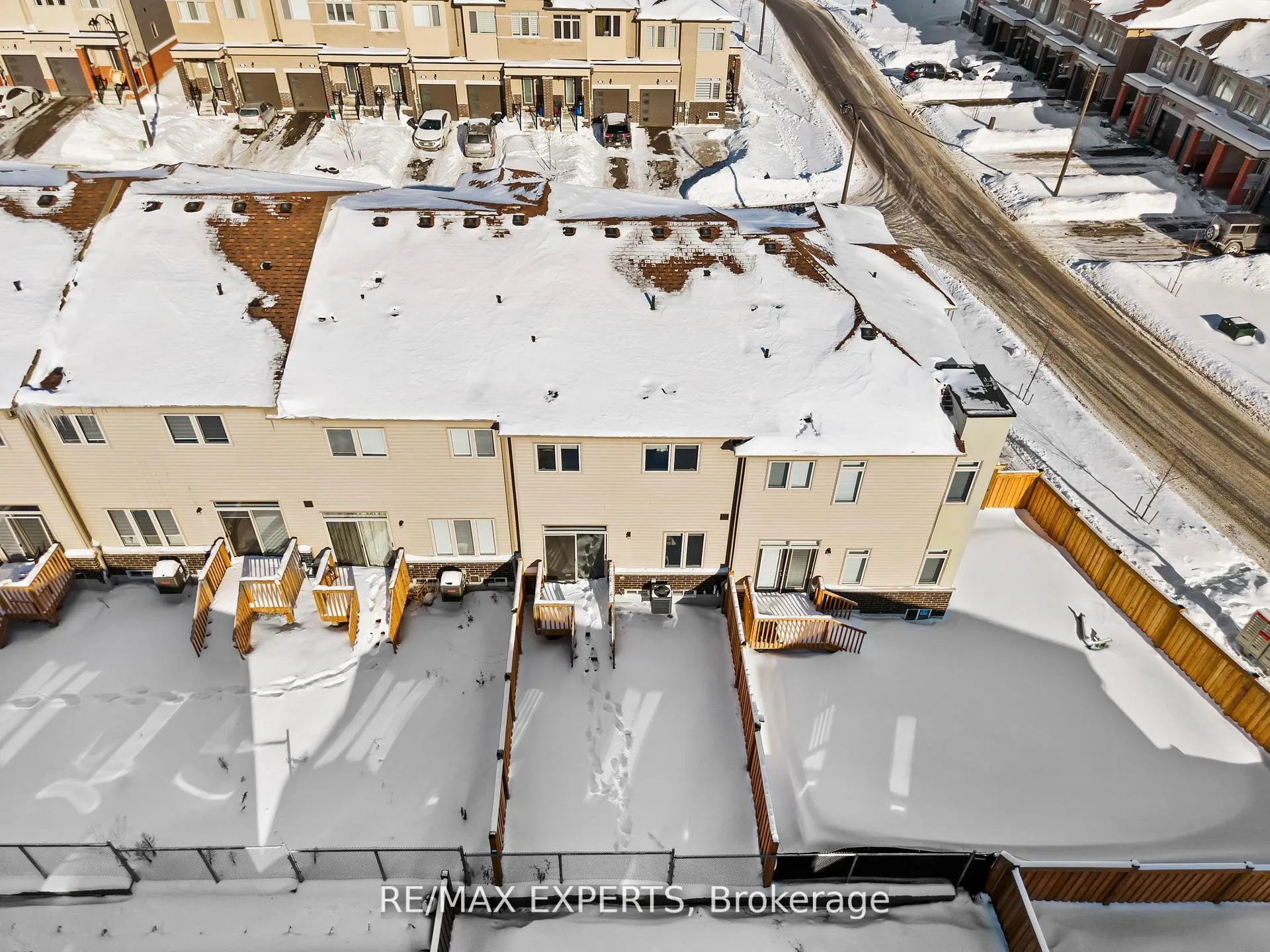 Photo 48 of 2538 Winter Words Drive, Oshawa, Windfields — HOMEH