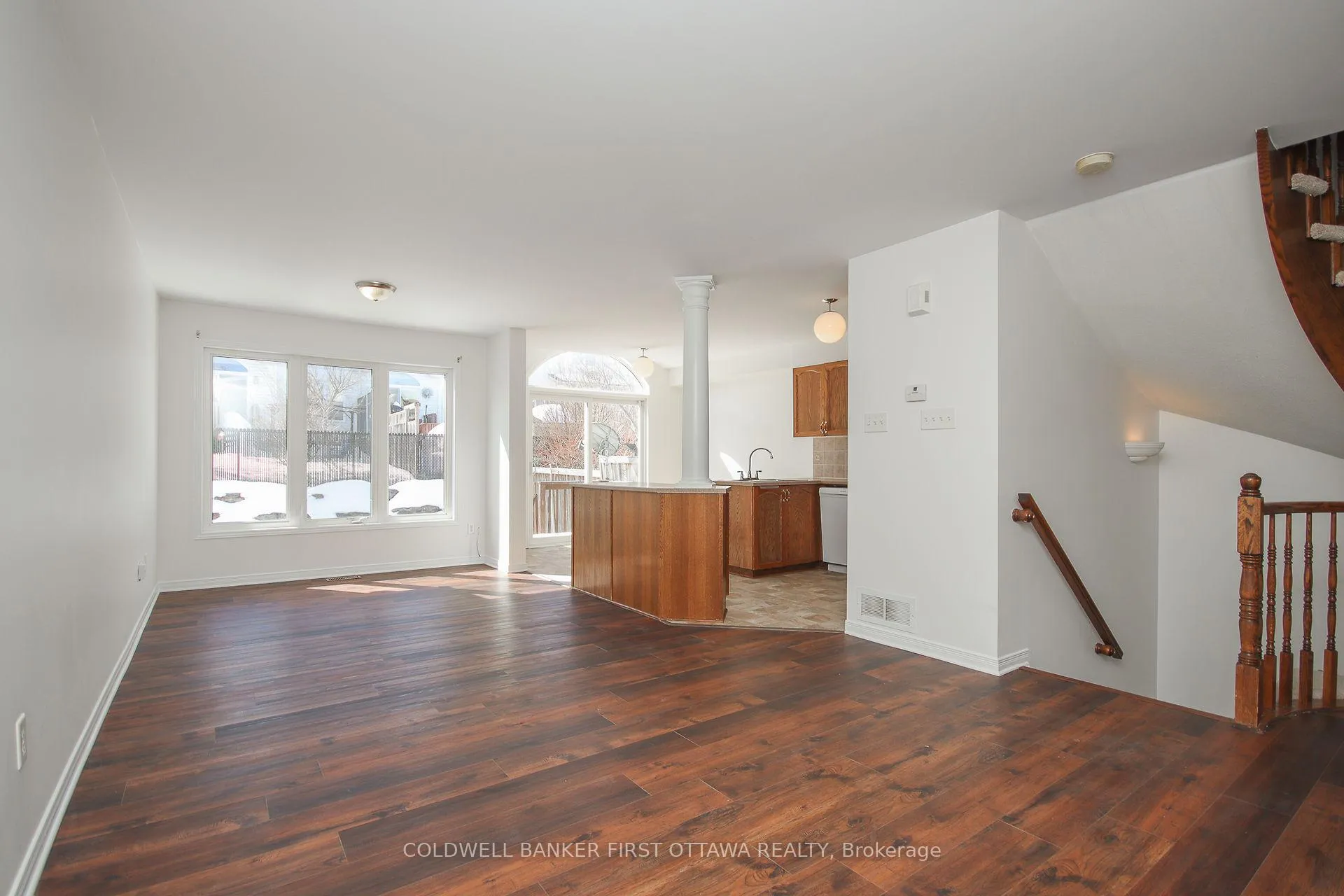 Photo 5 of 328 Statewood Drive, Ottawa, Kanata - Morgan's Grant/South March — HOMEH