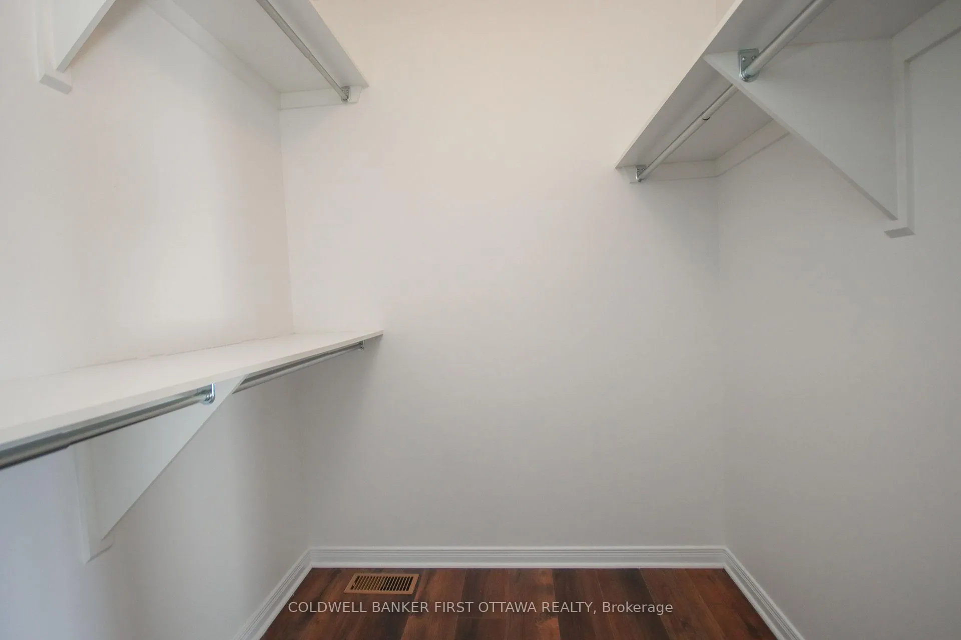 Photo 15 of 328 Statewood Drive, Ottawa, Kanata - Morgan's Grant/South March — HOMEH