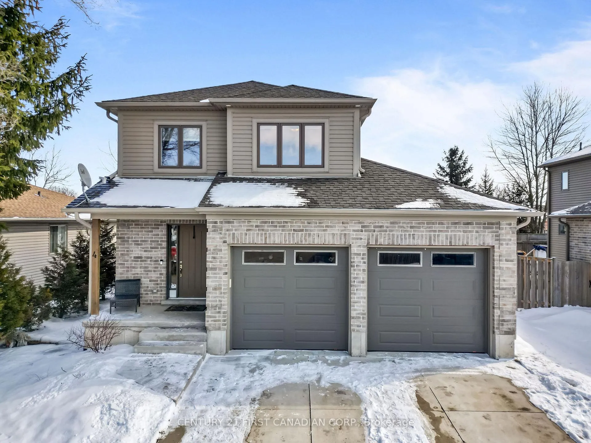 Photo 1 of 4 Finch Street, North Middlesex, Ailsa Craig — HOMEH