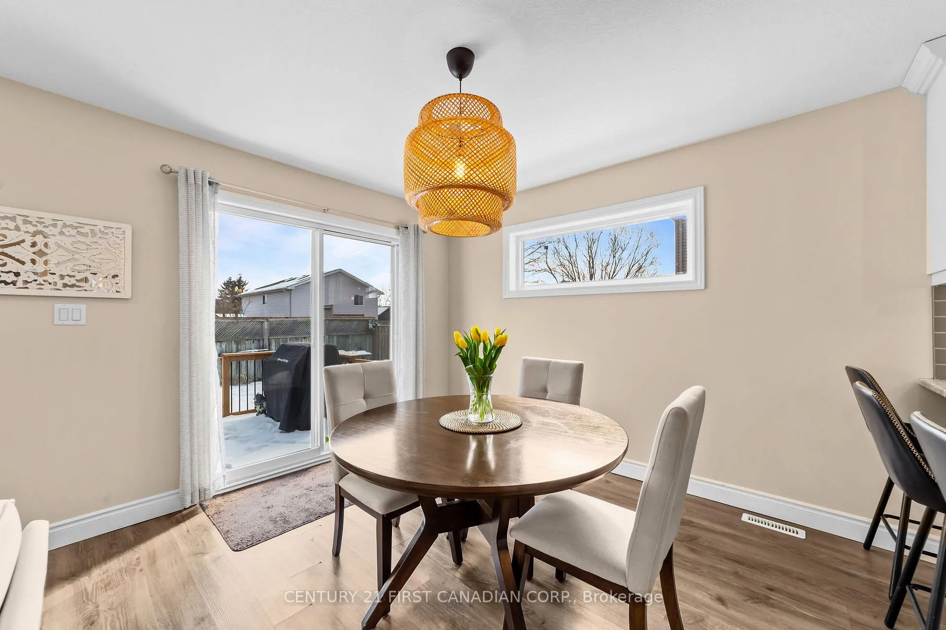 Photo 13 of 4 Finch Street, North Middlesex, Ailsa Craig — HOMEH