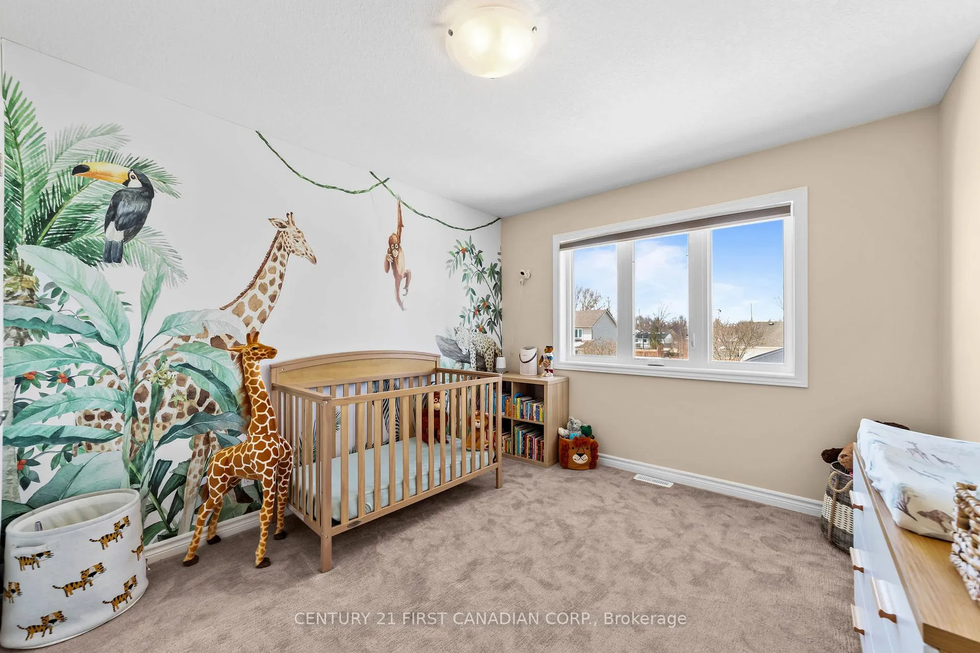 Photo 16 of 4 Finch Street, North Middlesex, Ailsa Craig — HOMEH