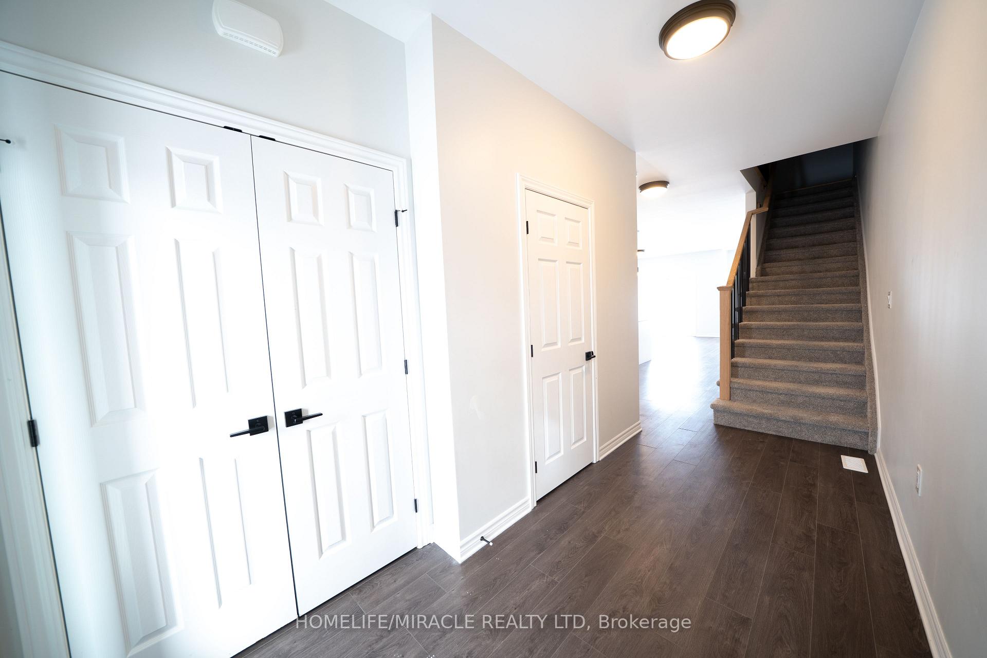 Photo 5 of 132 Creighton Drive, Loyalist, Lennox and Addington - South — HOMEH