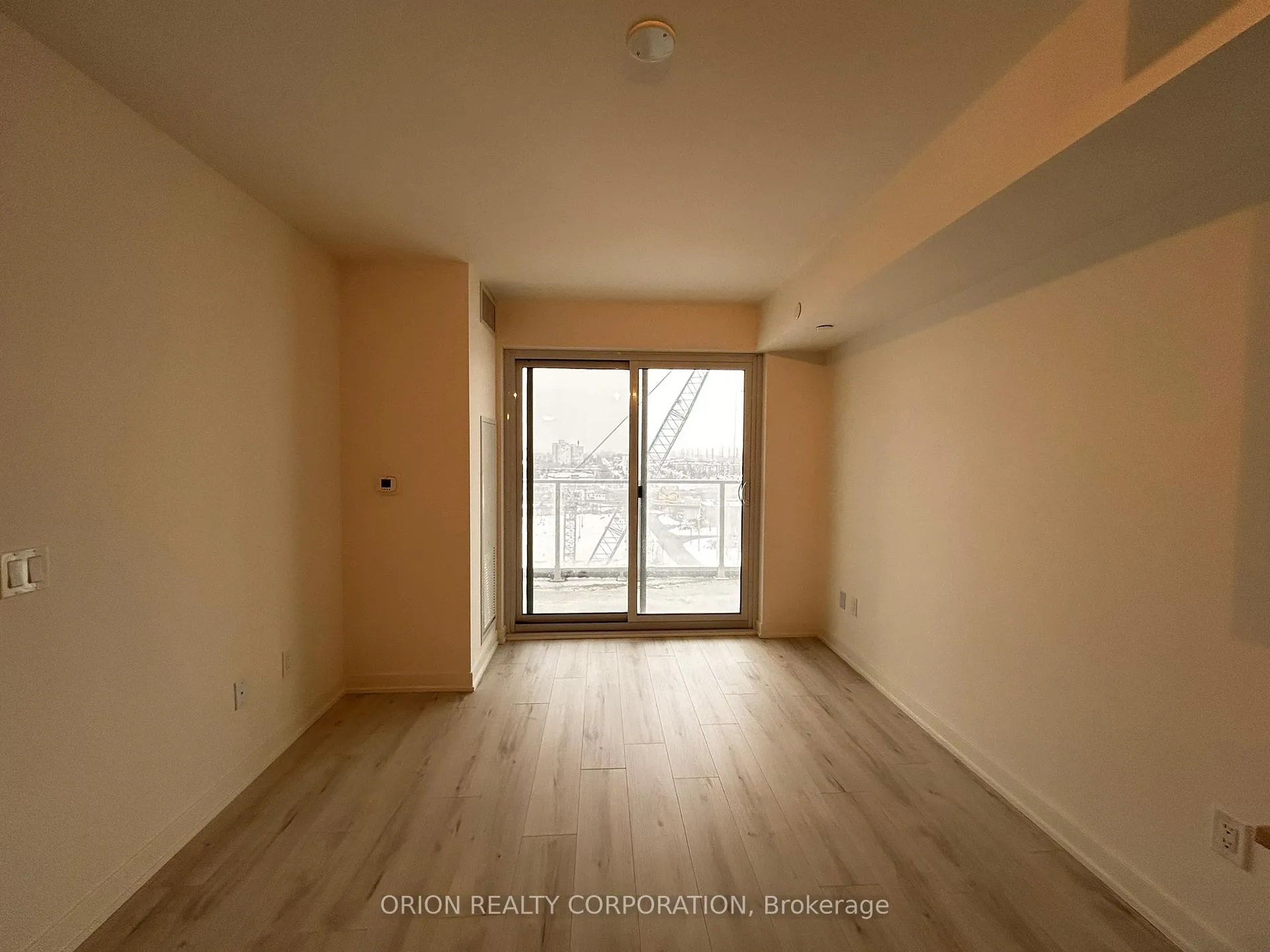 Photo 5 of Unit 1212, 1010 Sandy Beach Road, Pickering, Bay Ridges — HOMEH