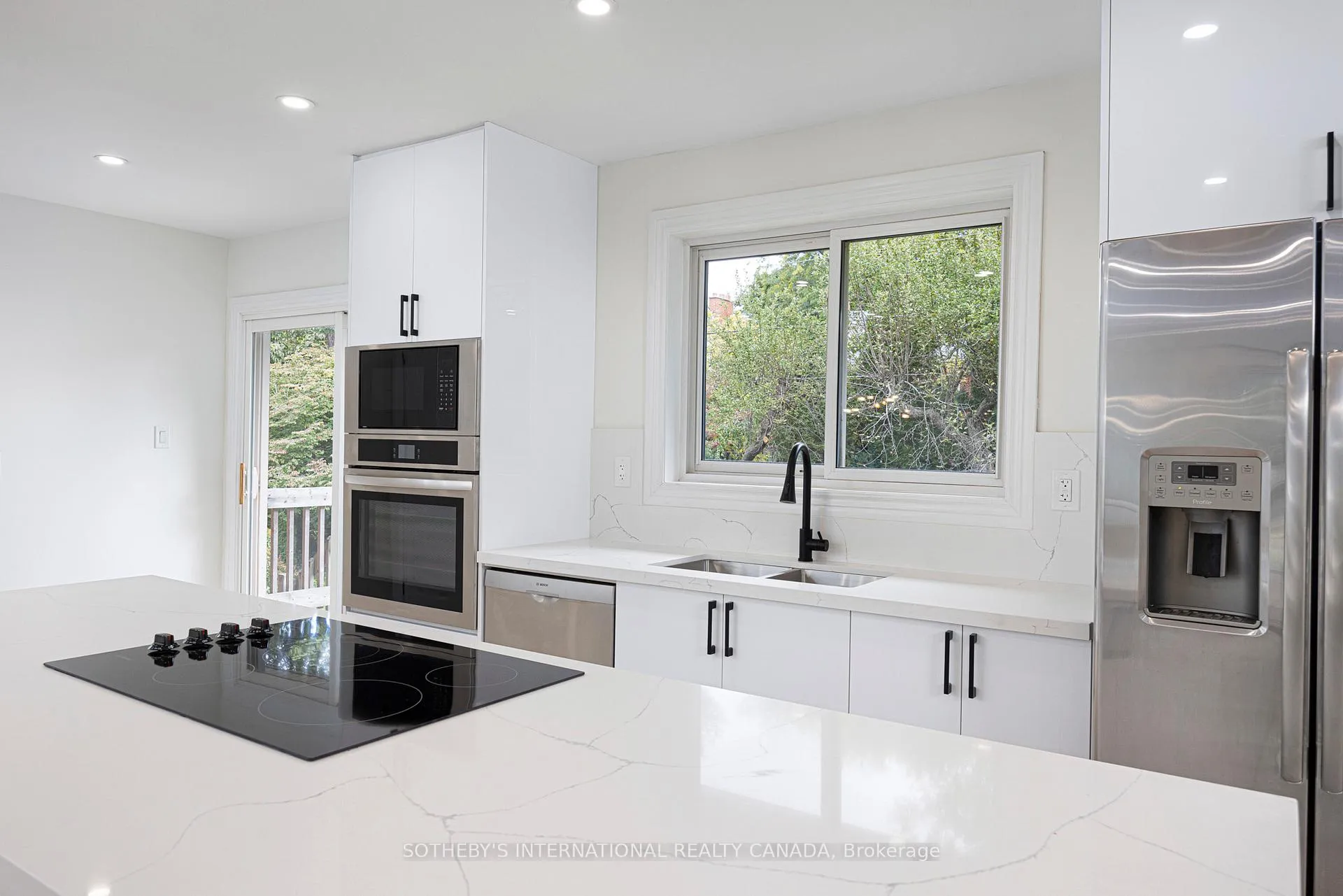Photo 7 of 239 Walden Drive, Burlington, Roseland — HOMEH
