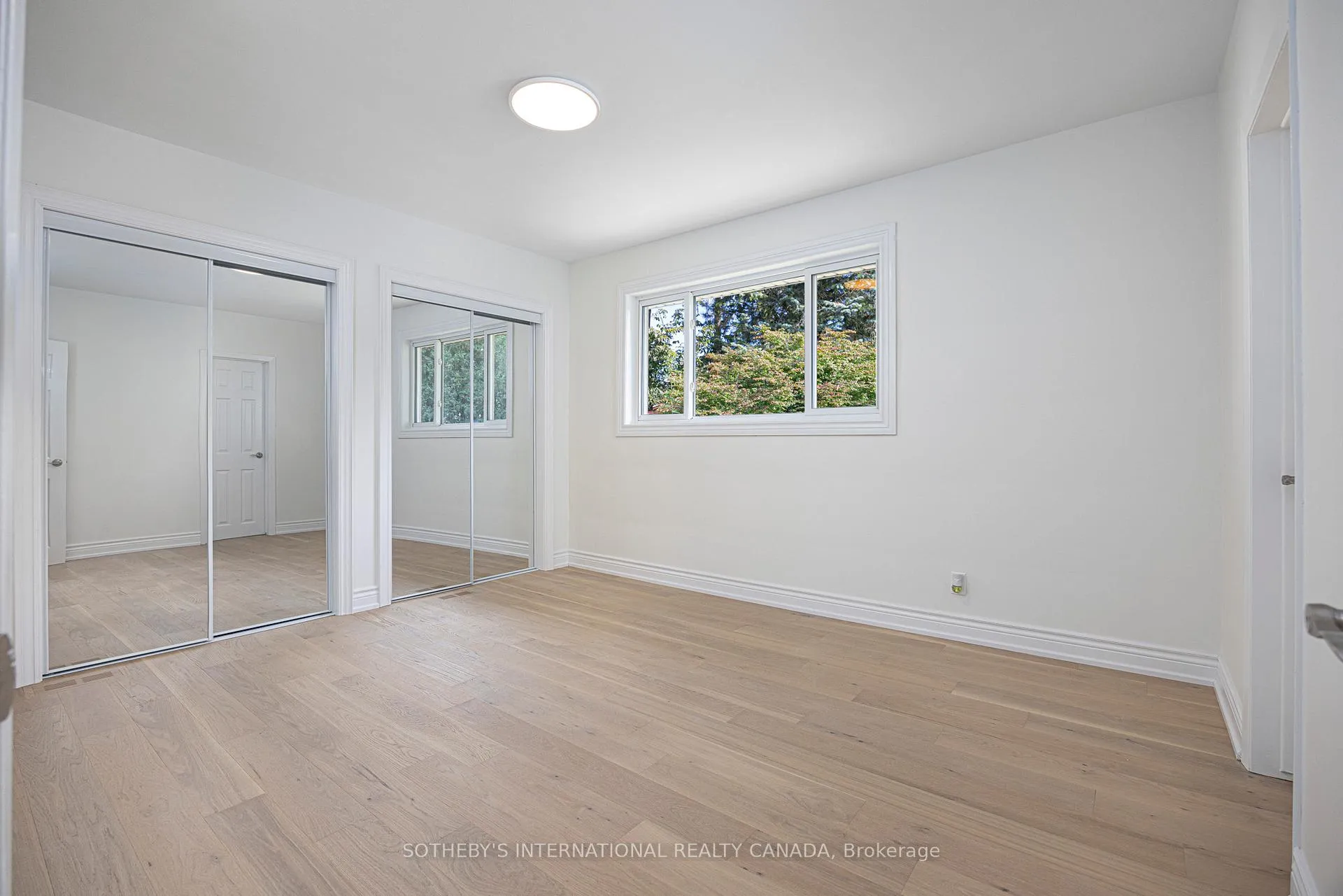 Photo 9 of 239 Walden Drive, Burlington, Roseland — HOMEH