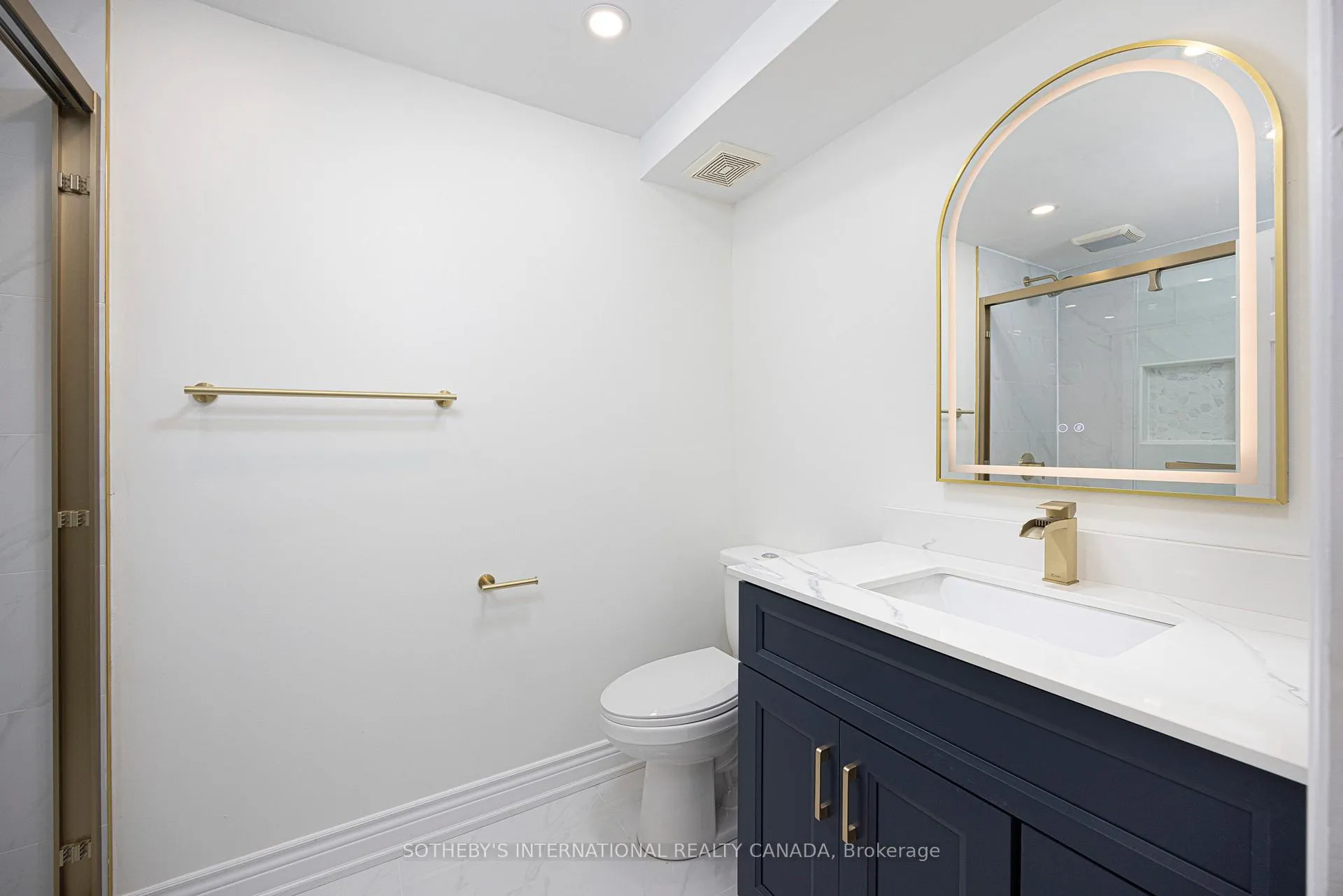 Photo 13 of 239 Walden Drive, Burlington, Roseland — HOMEH