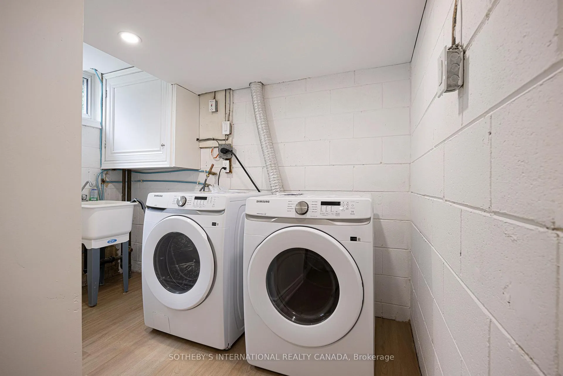 Photo 21 of 239 Walden Drive, Burlington, Roseland — HOMEH