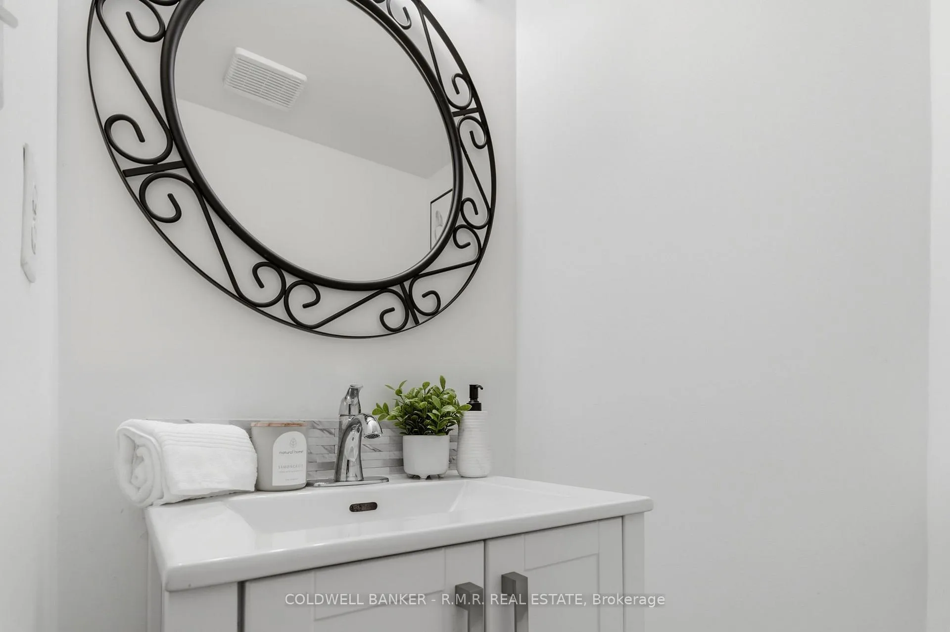 Photo 17 of Unit 65, 14 Palisades Court, Whitby, Pringle Creek — HOMEH