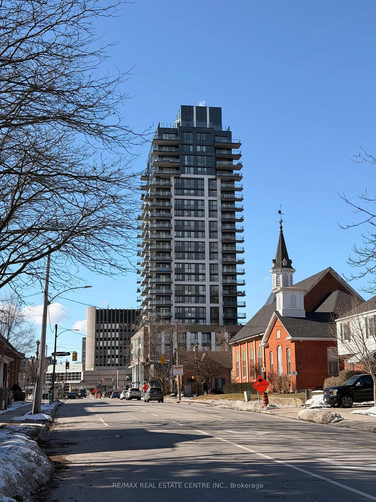 Front of Unit 414, 2007 James Street