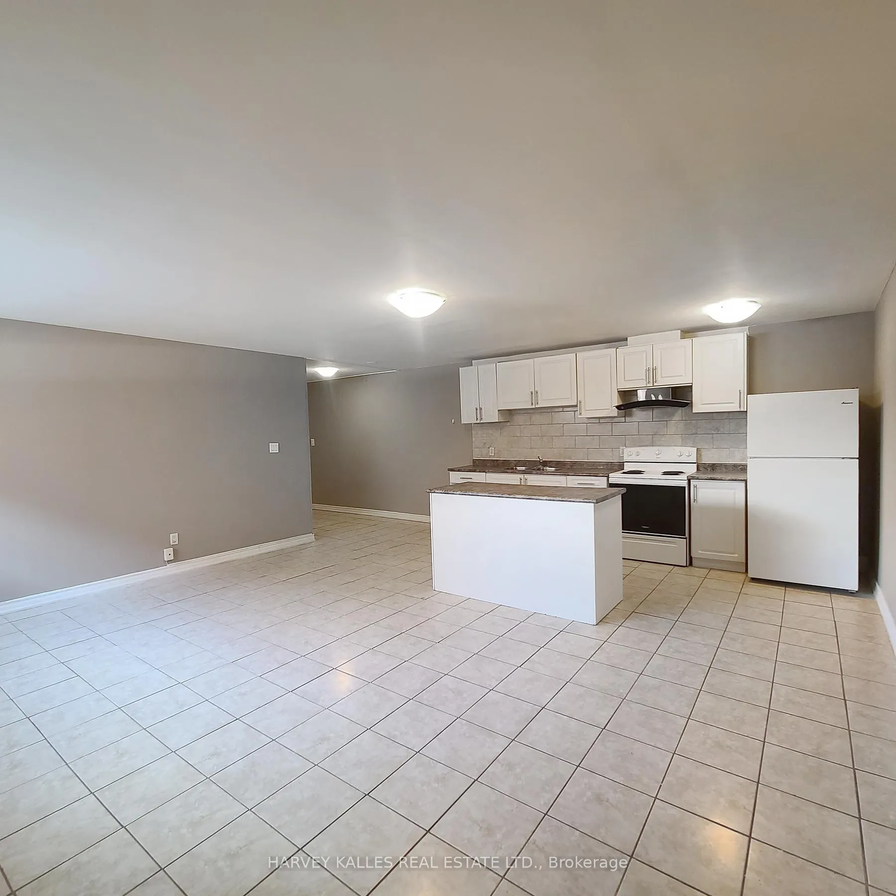 Photo 3 of Unit 109, 80 Blackfriar Avenue, Etobicoke, Kingsview Village-The Westway — HOMEH