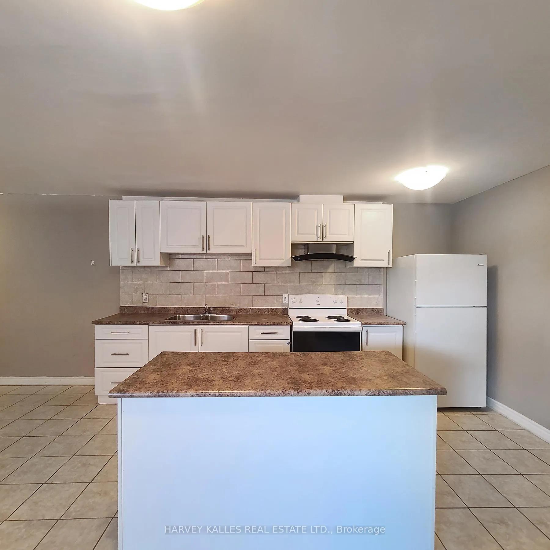 Photo 6 of Unit 109, 80 Blackfriar Avenue, Etobicoke, Kingsview Village-The Westway — HOMEH
