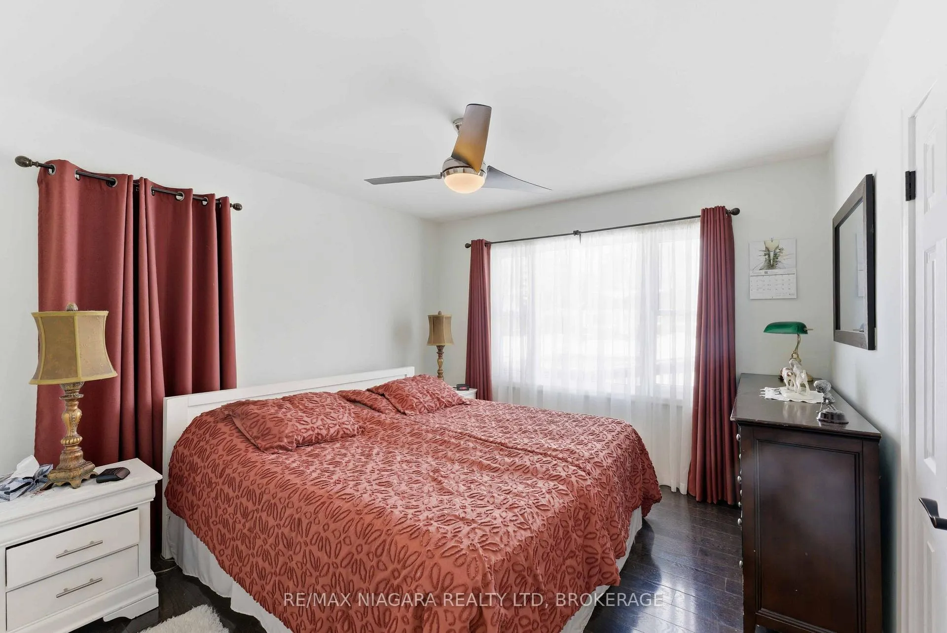 Photo 15 of 6122 Burdette Drive E, Niagara Falls, Cherrywood — HOMEH
