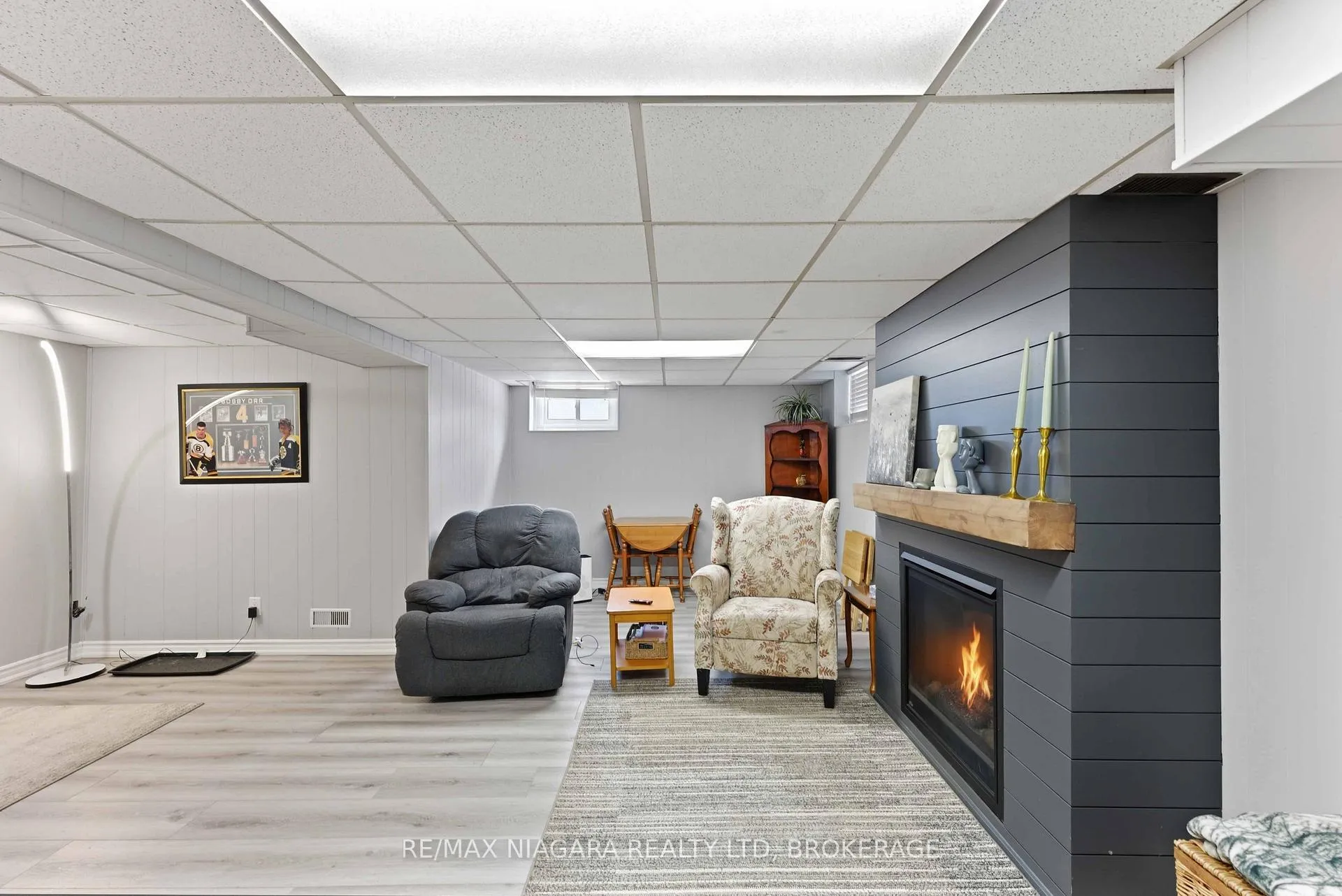 Photo 20 of 6122 Burdette Drive E, Niagara Falls, Cherrywood — HOMEH