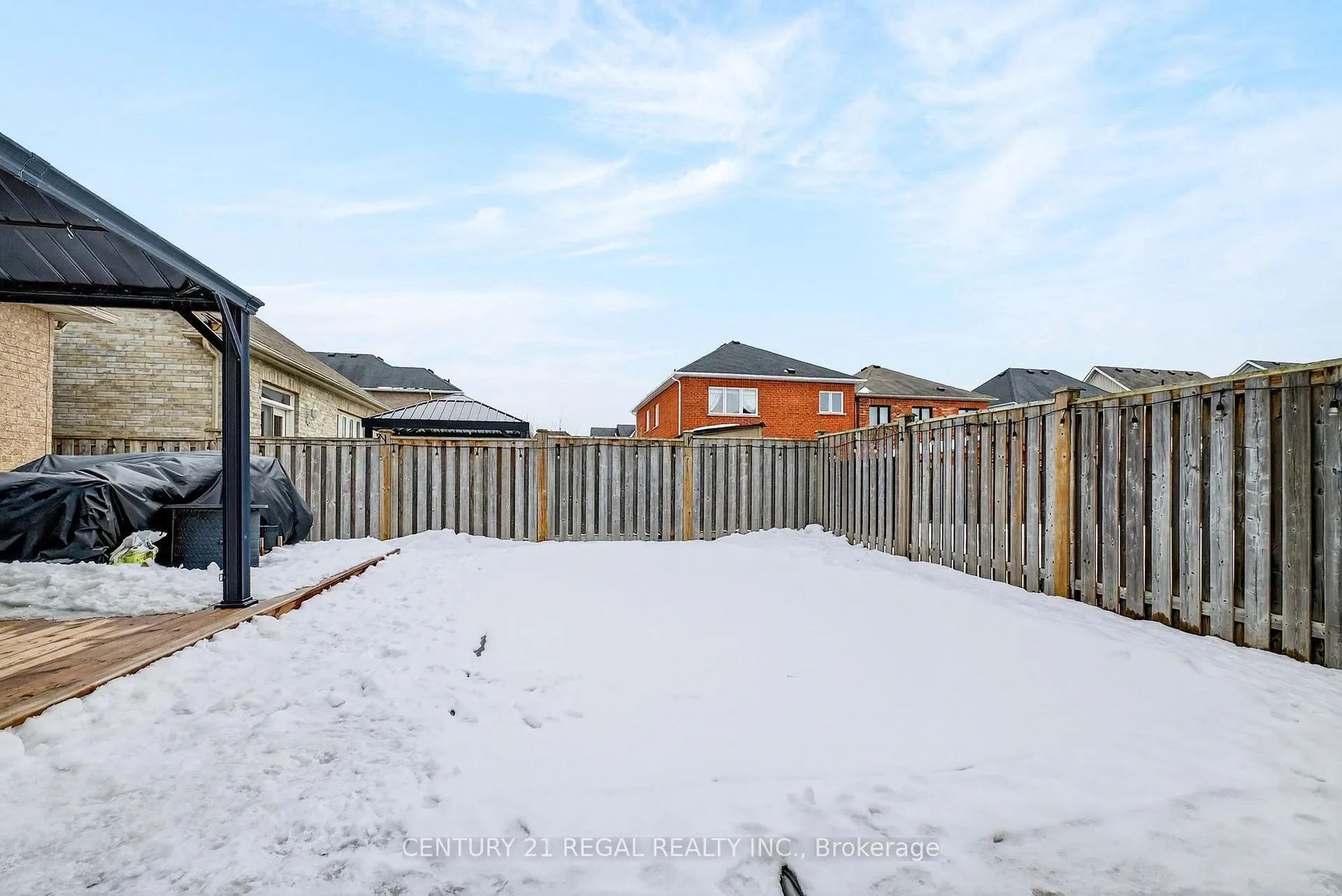 Photo 40 of 94 Thomas Woodlock Street, Clarington, Newcastle — HOMEH