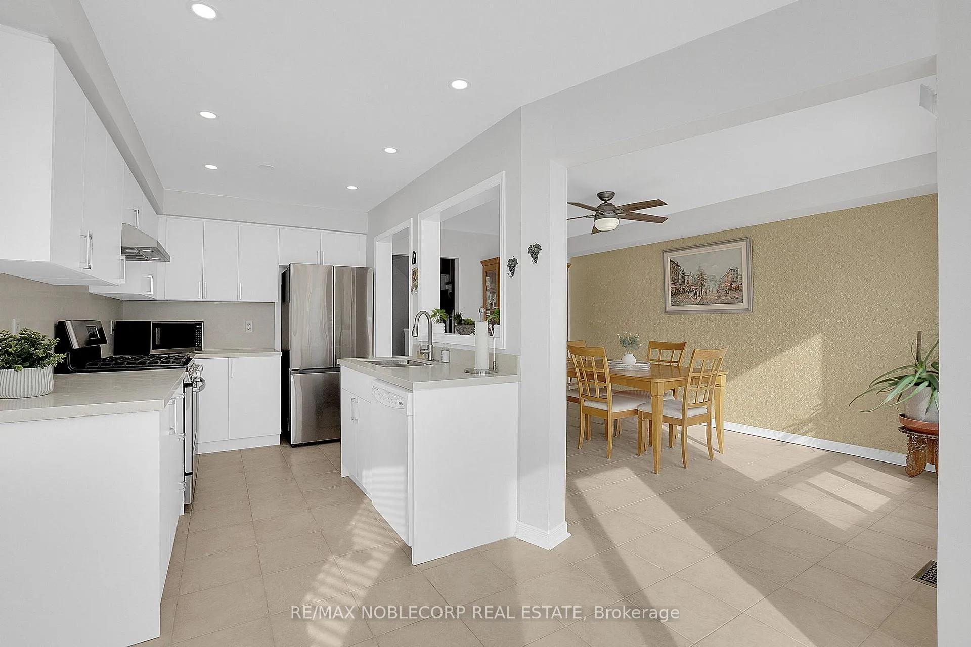 Photo 16 of 16 Humbershed Crescent, Caledon, Bolton West — HOMEH