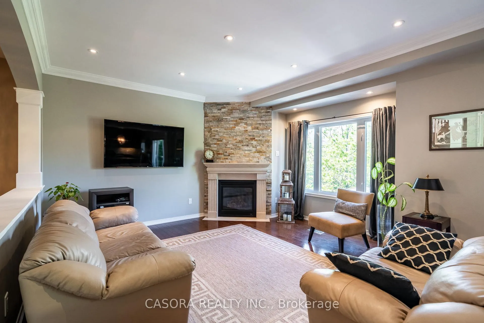Photo 9 of 3153 Ferguson Drive, Burlington, Alton — HOMEH