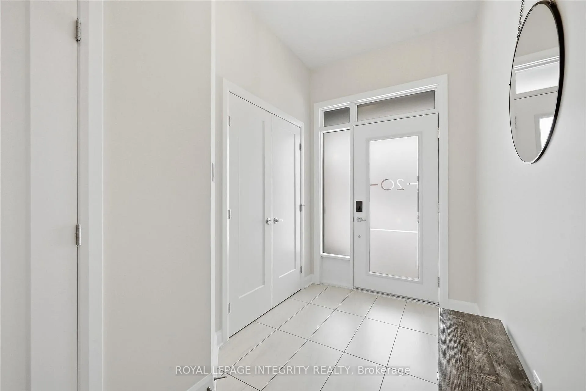 Photo 3 of 20 Mandevilla Crescent, Ottawa, Blossom Park/Kemp Park/Findlay Creek — HOMEH