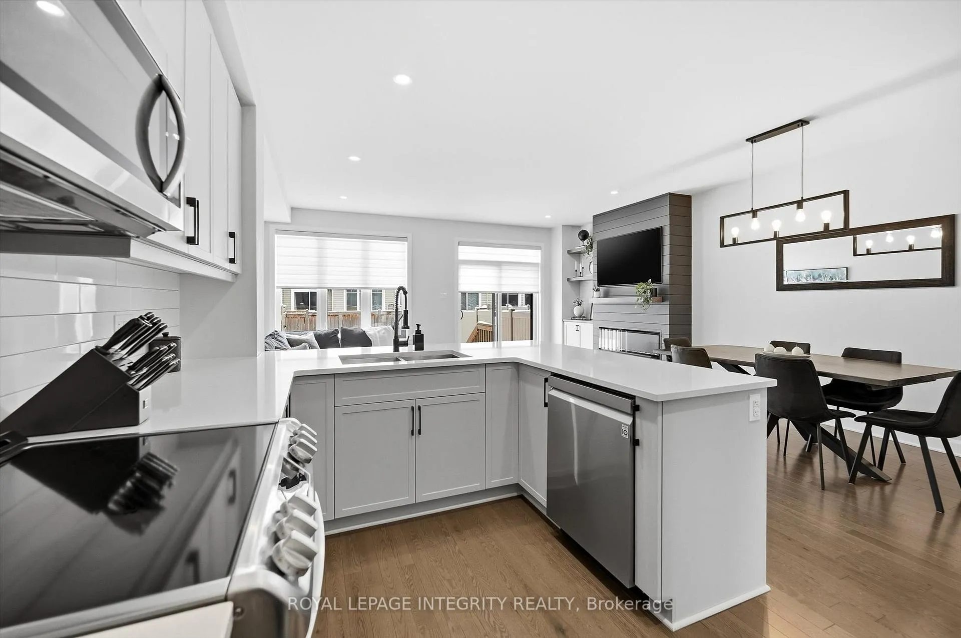 Photo 9 of 20 Mandevilla Crescent, Ottawa, Blossom Park/Kemp Park/Findlay Creek — HOMEH
