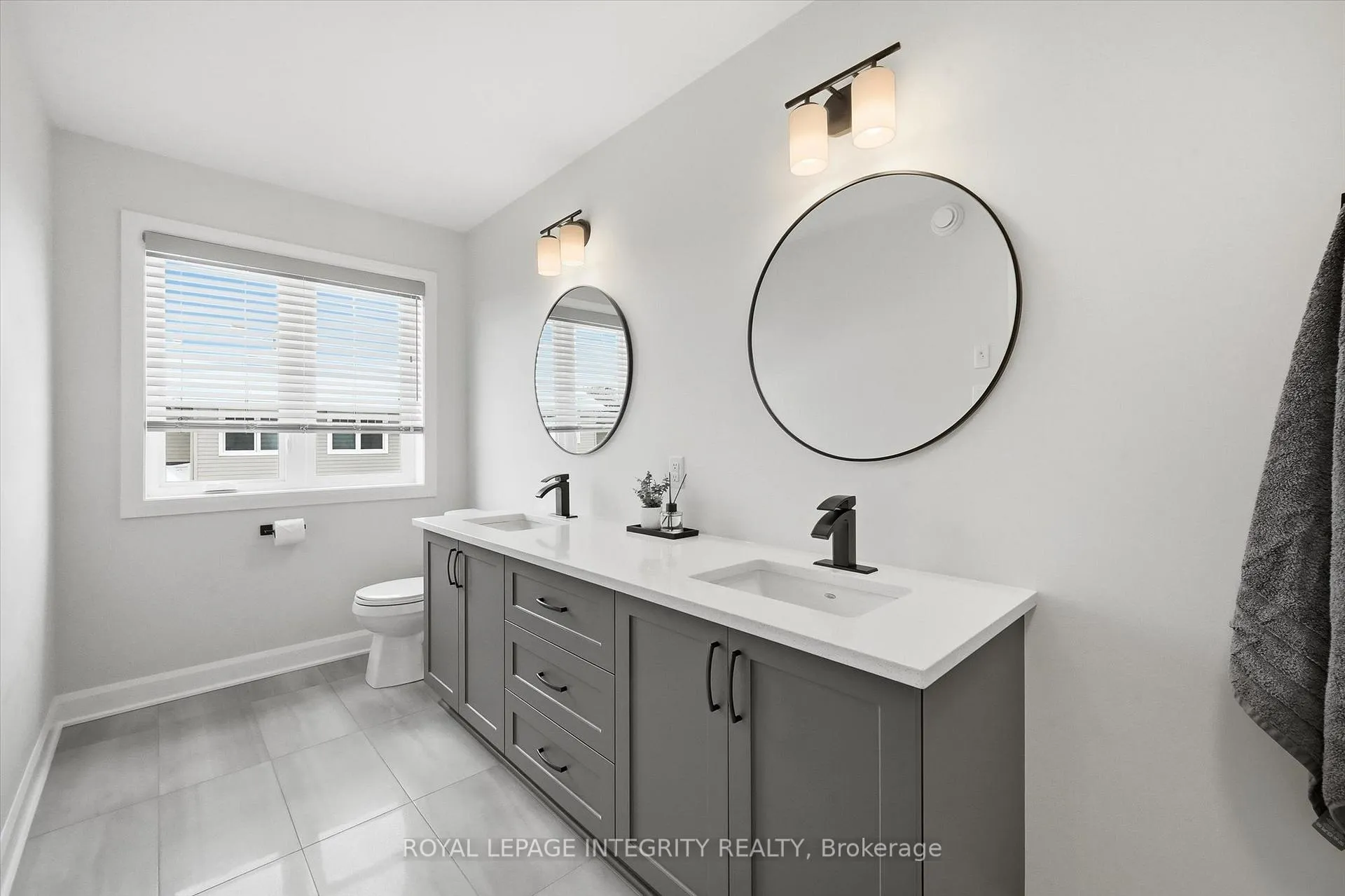 Photo 20 of 20 Mandevilla Crescent, Ottawa, Blossom Park/Kemp Park/Findlay Creek — HOMEH
