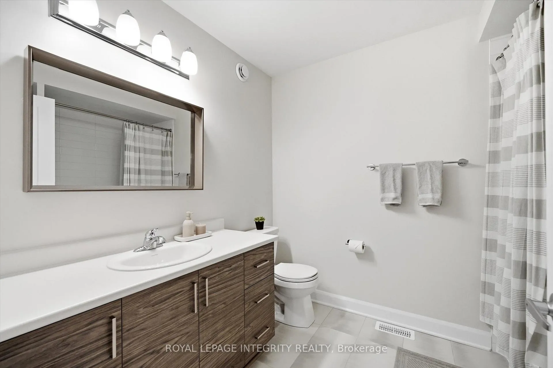 Photo 28 of 20 Mandevilla Crescent, Ottawa, Blossom Park/Kemp Park/Findlay Creek — HOMEH